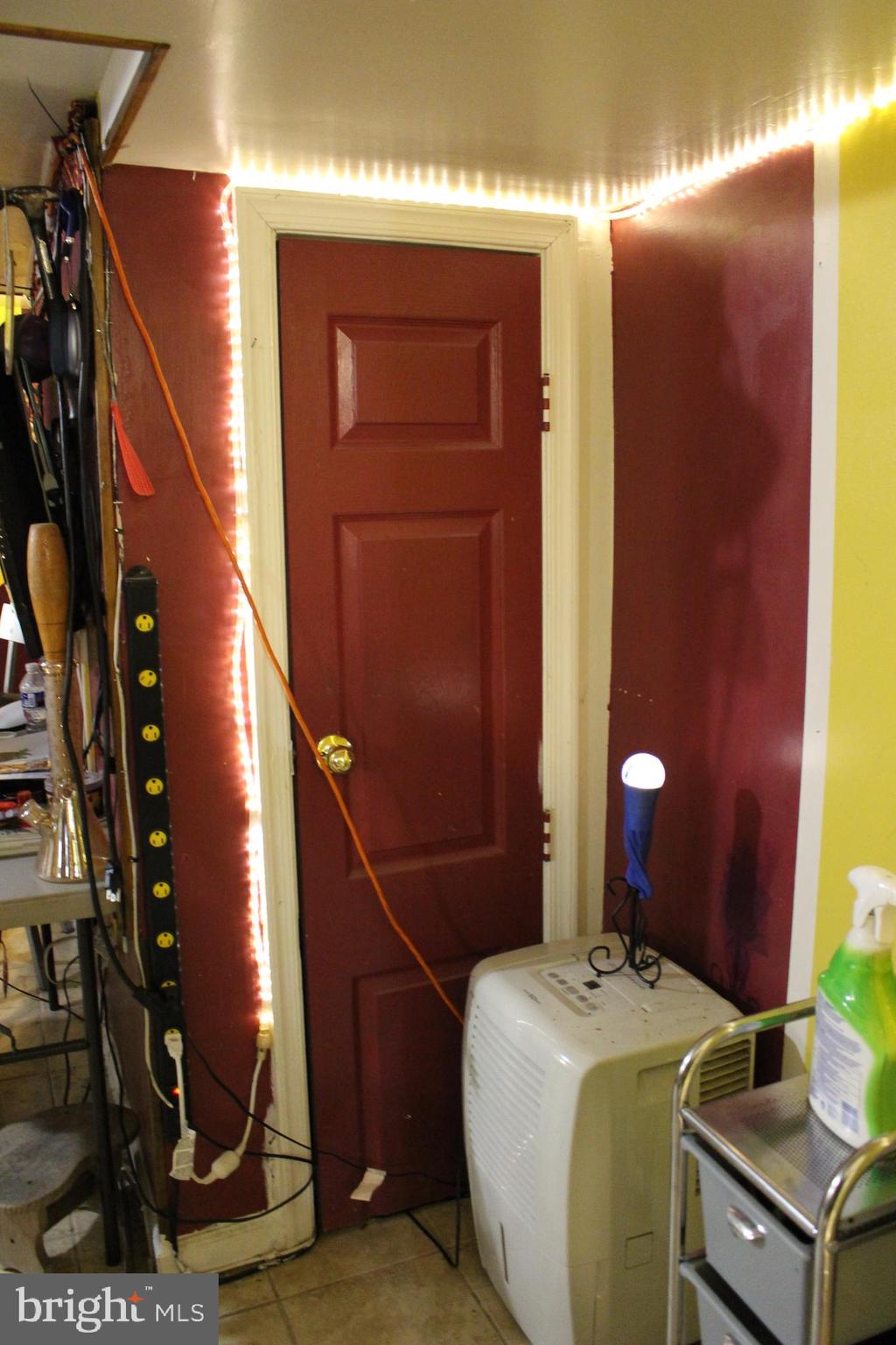 DEFENSE HEIGHTS - Residential