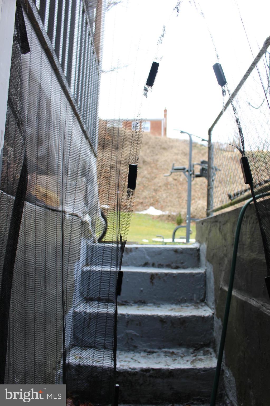 DEFENSE HEIGHTS - Residential