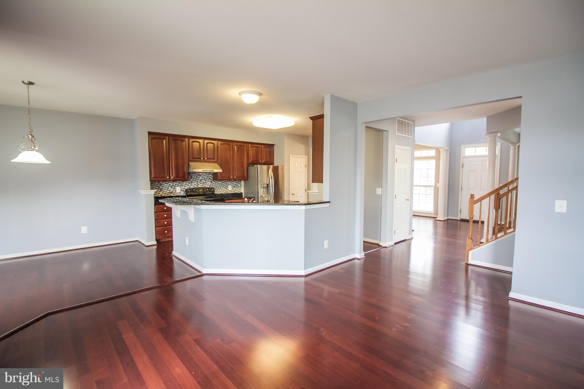 LAKELAND PLACE - Residential