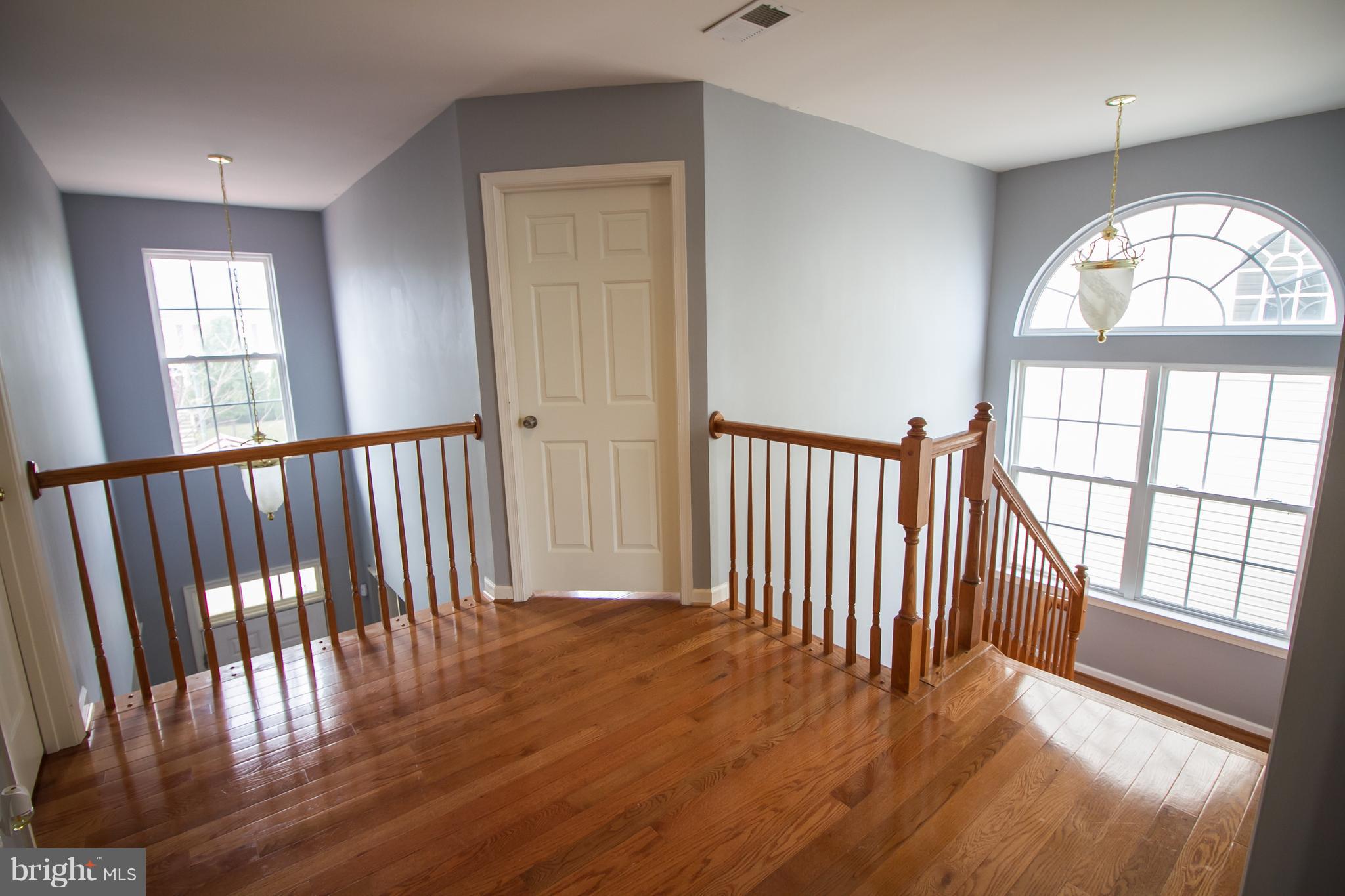 LAKELAND PLACE - Residential