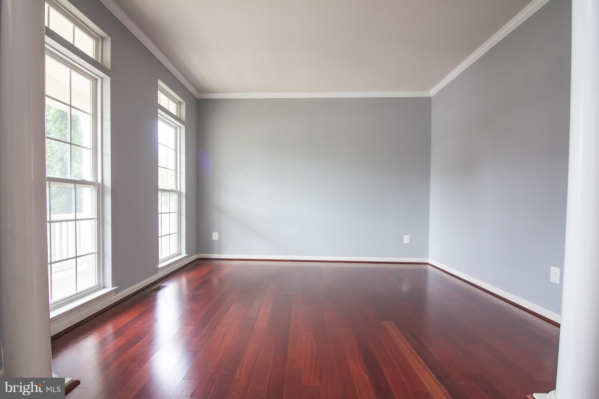 LAKELAND PLACE - Residential