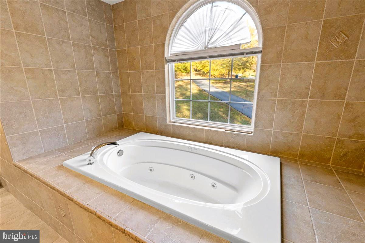 WOODLAWN MANOR SUB - Residential