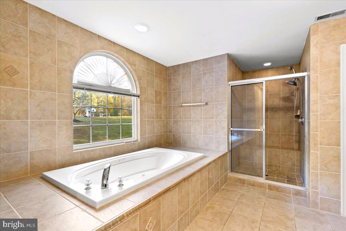 WOODLAWN MANOR SUB - Residential