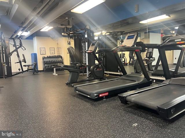 IDYLWOOD TOWERS CONDO - Residential Lease