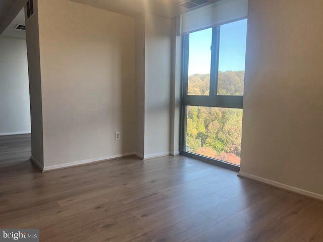 IDYLWOOD TOWERS CONDO - Residential Lease