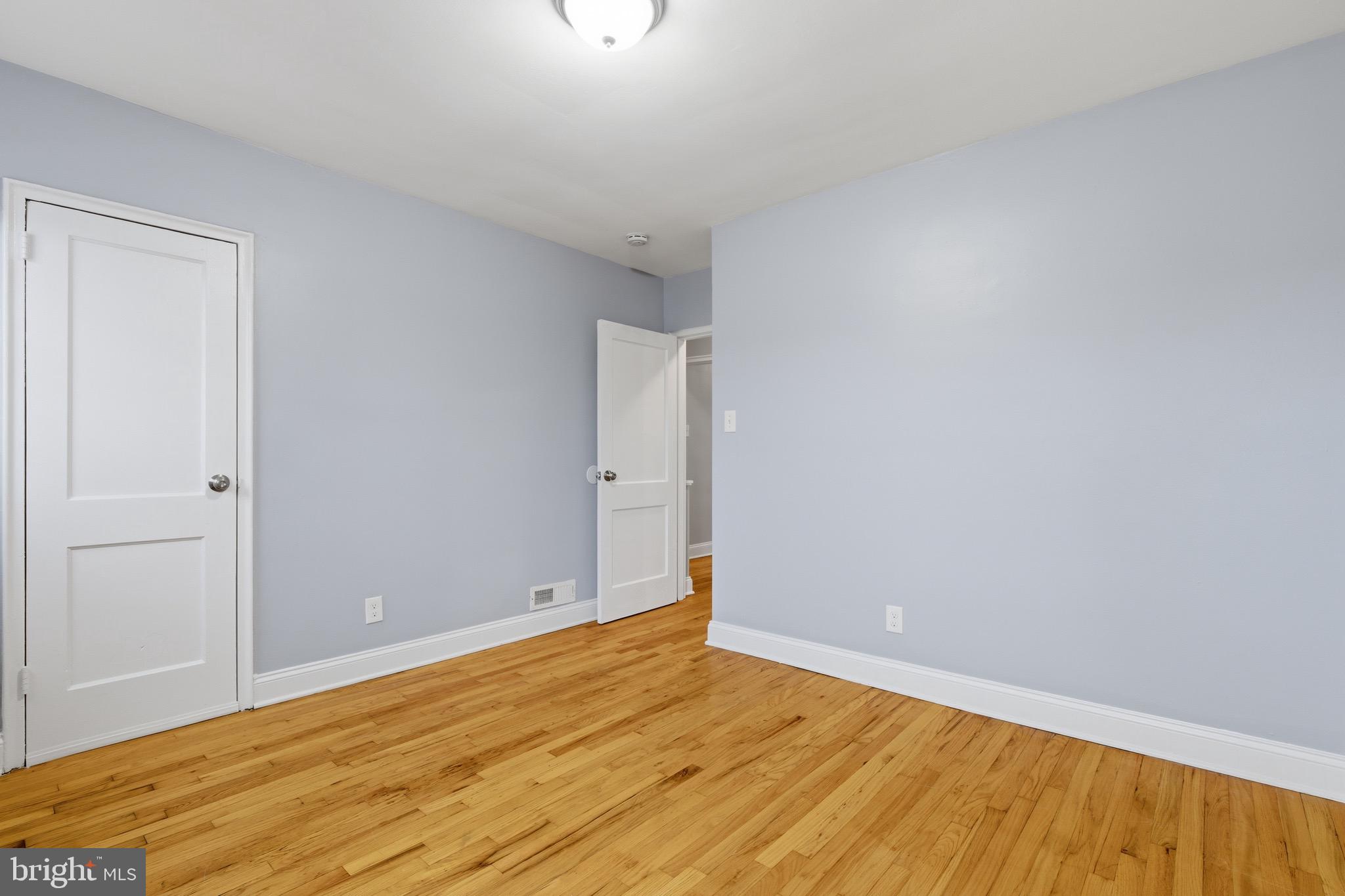 DUNDALK - Residential Lease