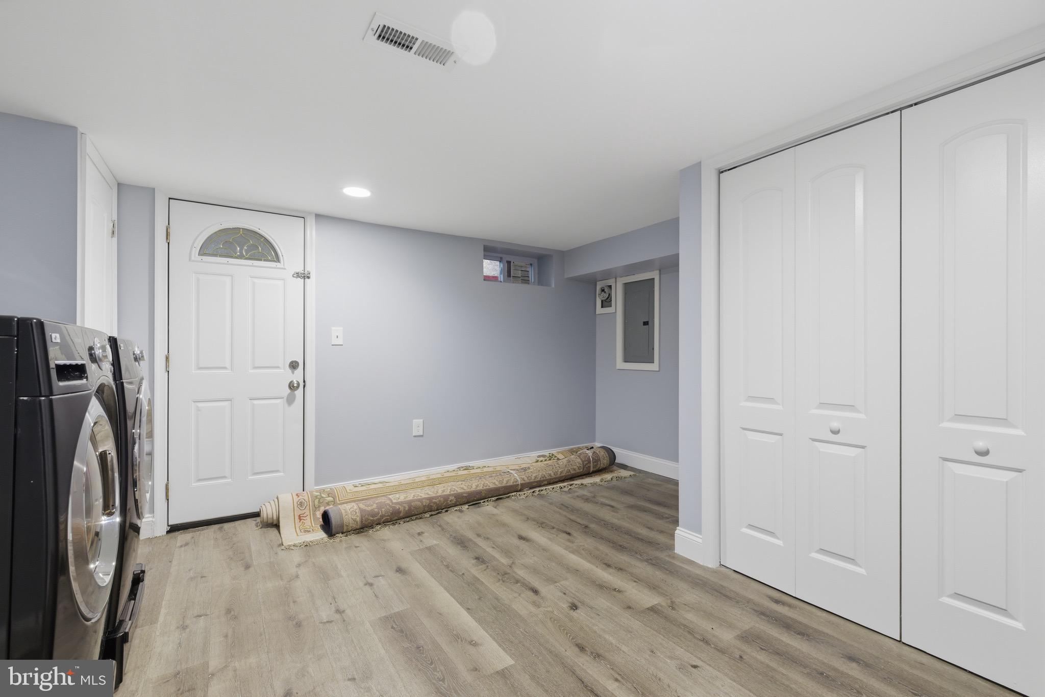 DUNDALK - Residential Lease