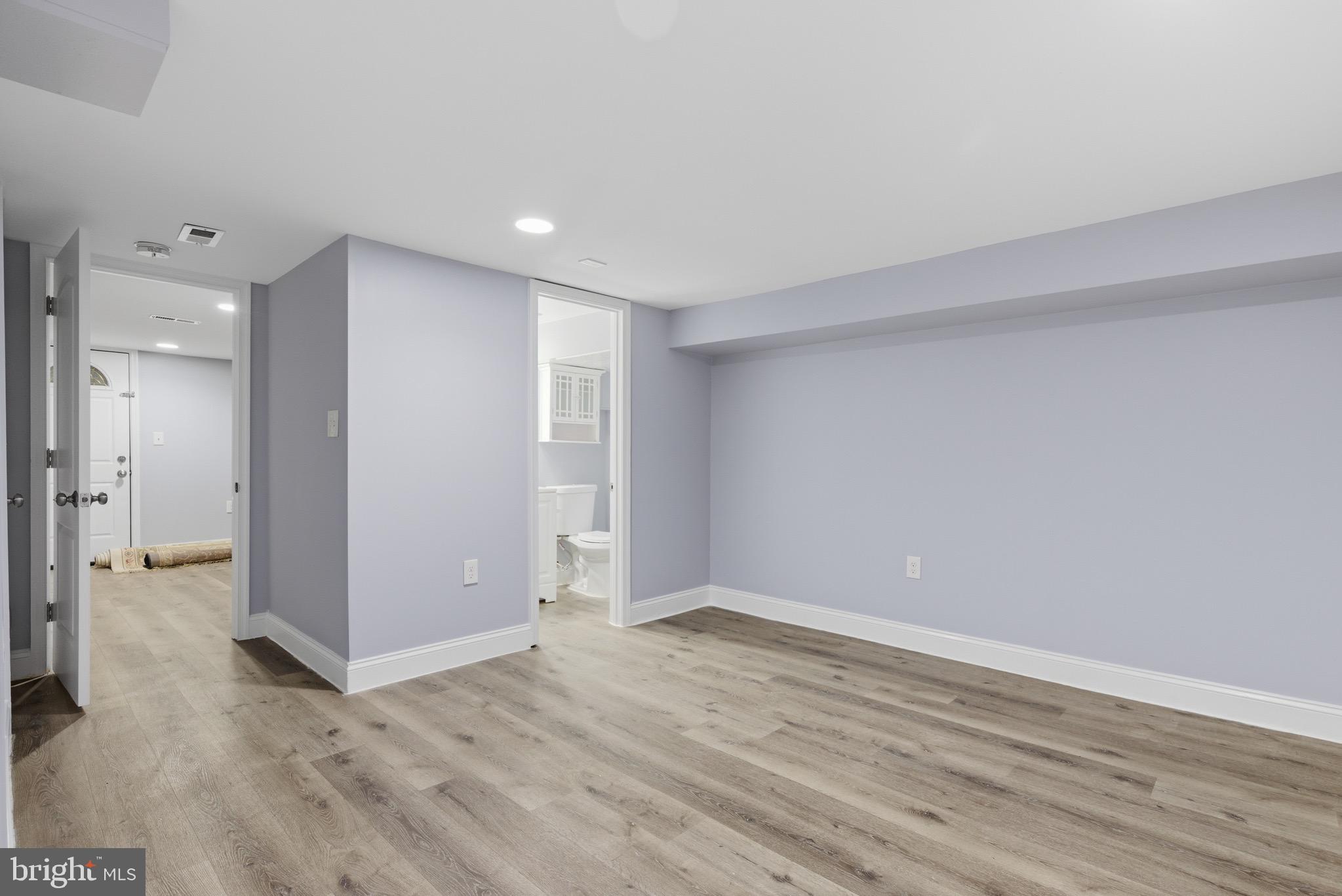 DUNDALK - Residential Lease