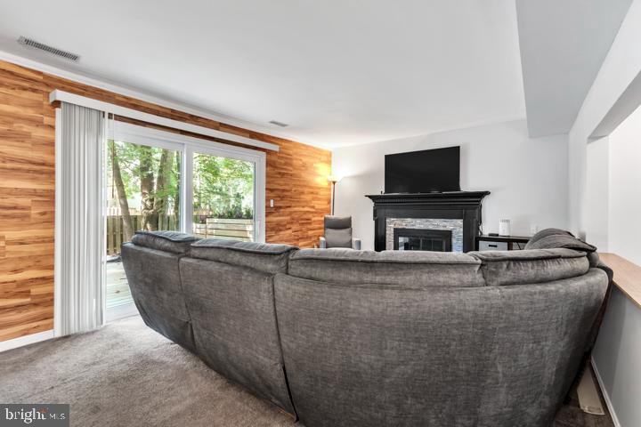 VILLAGE OF HARPERS CHOICE - Residential