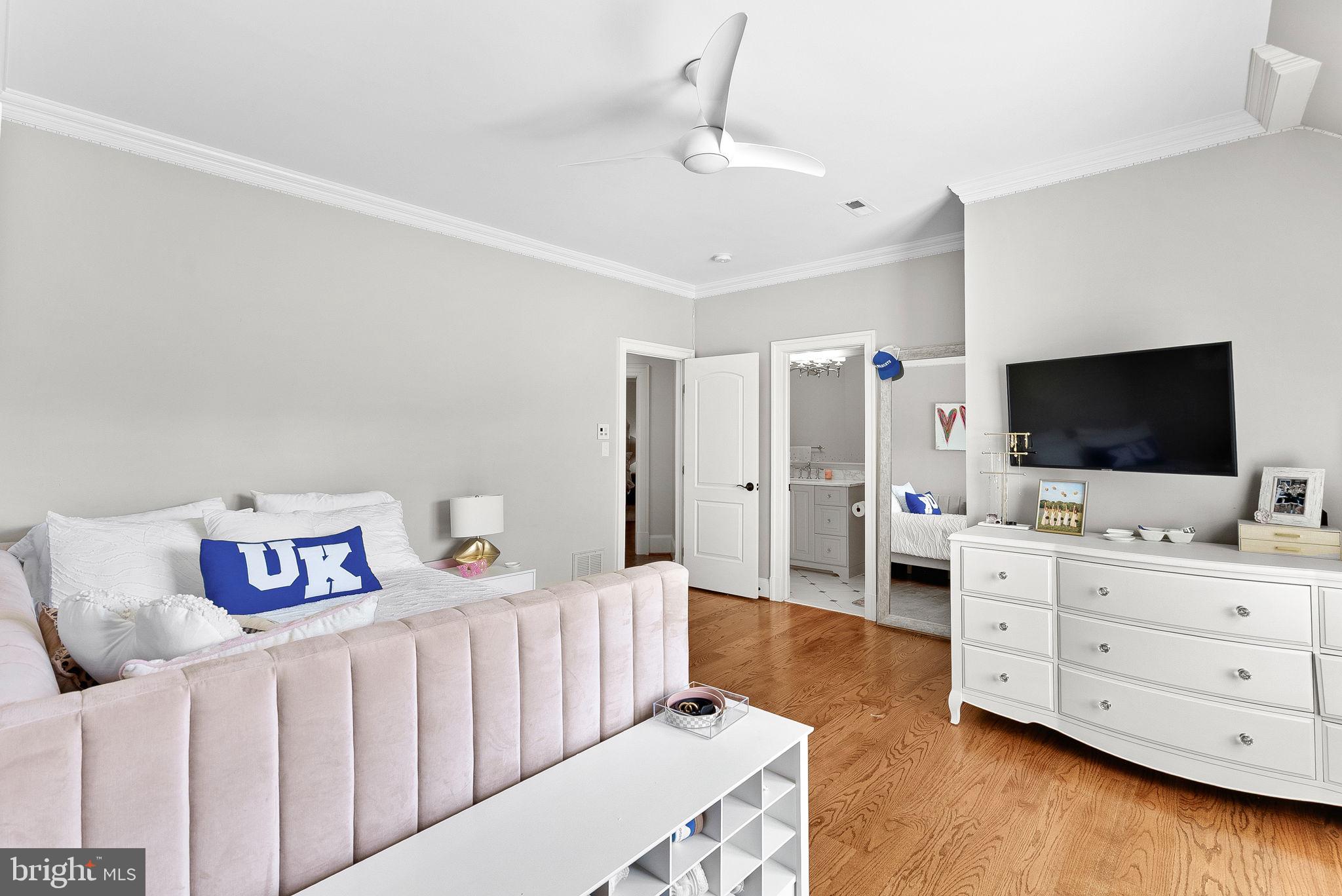 GRENATA - Residential