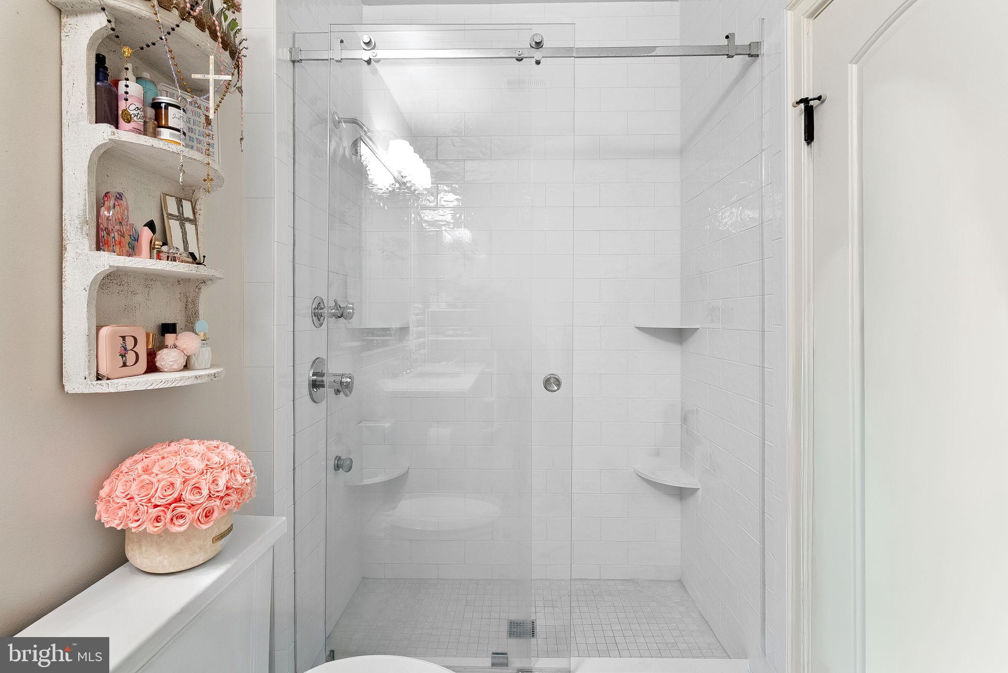 GRENATA - Residential