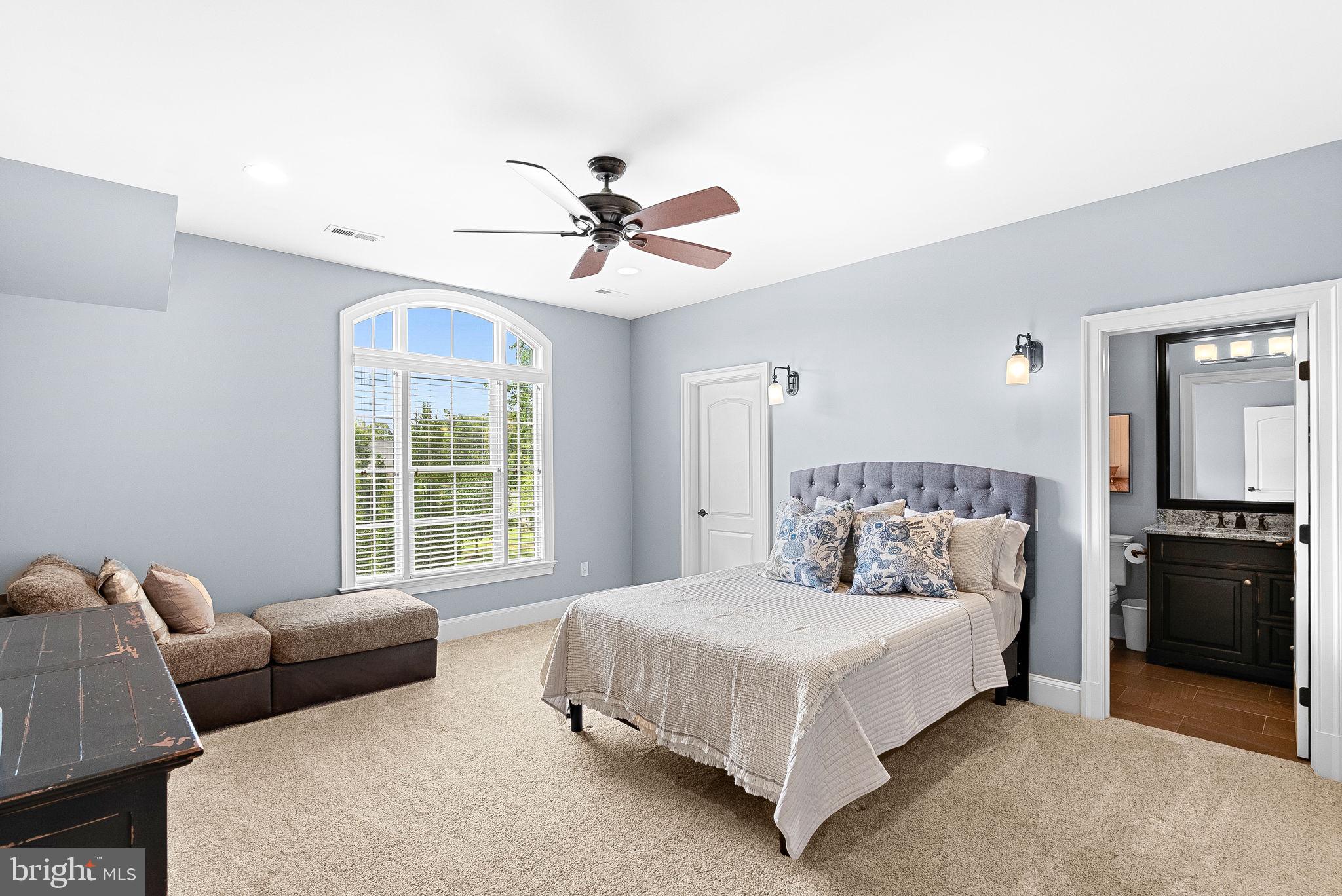 GRENATA - Residential