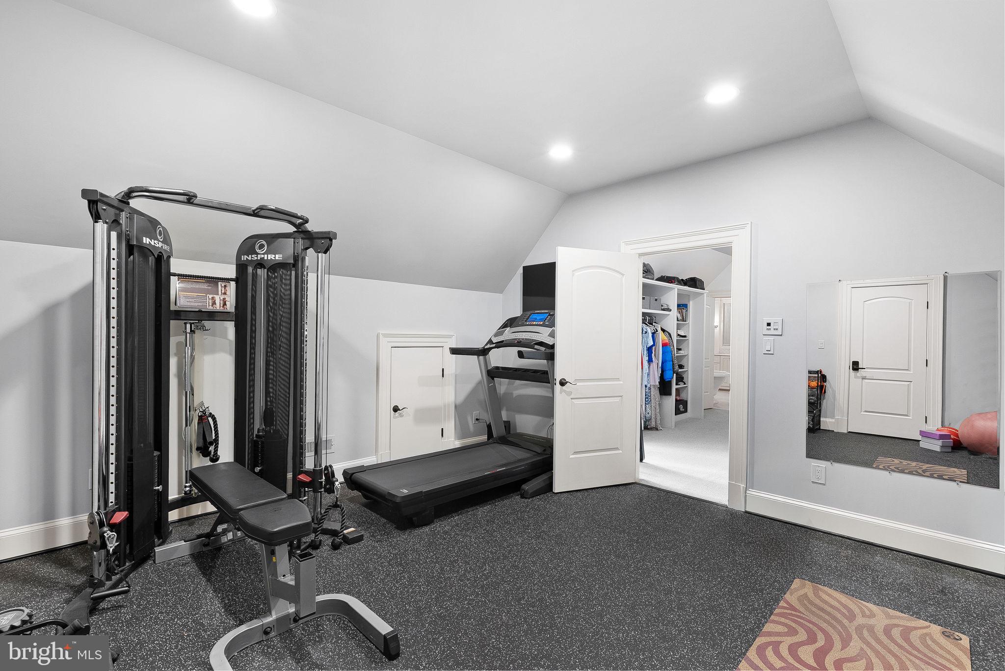 GRENATA - Residential