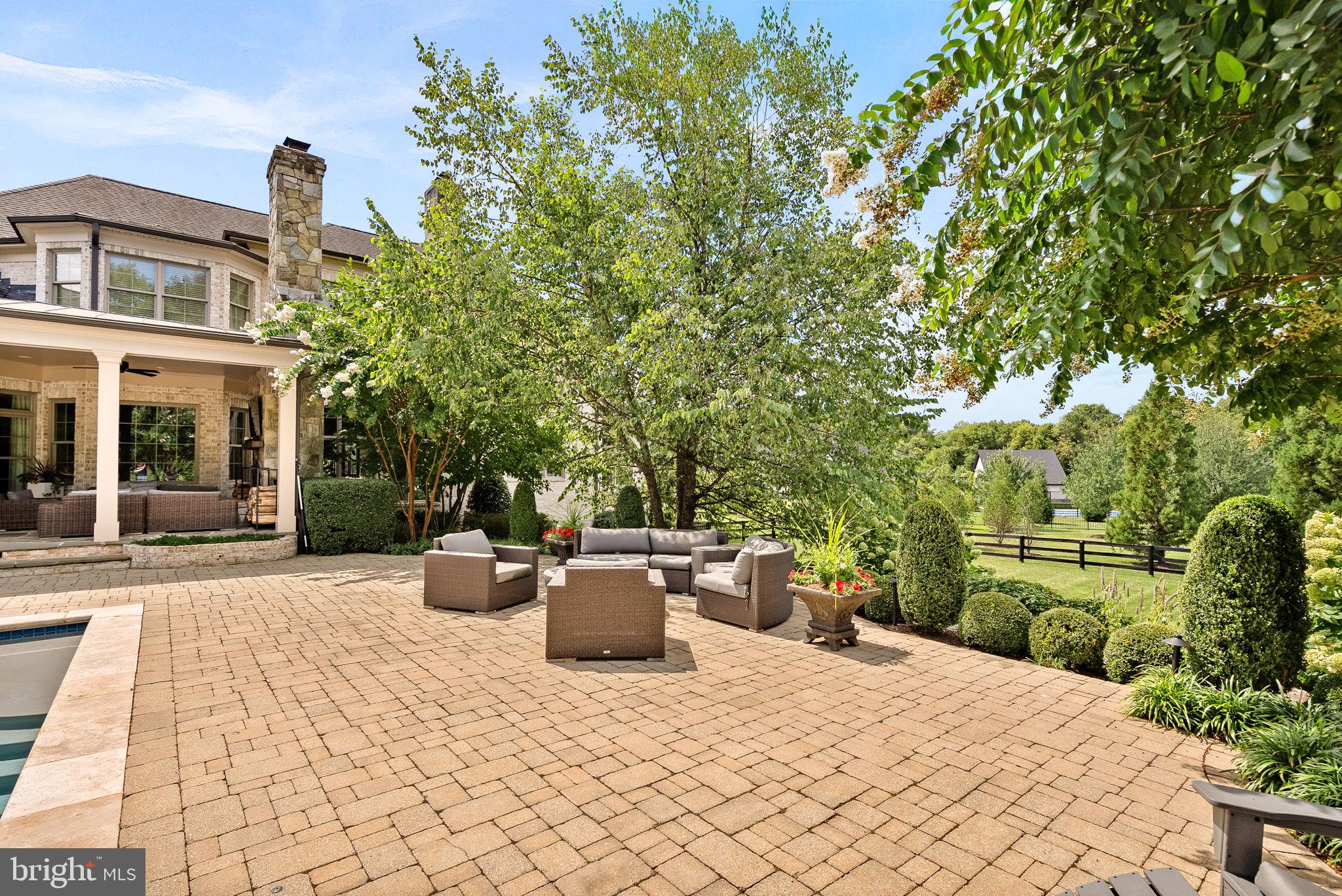 GRENATA - Residential