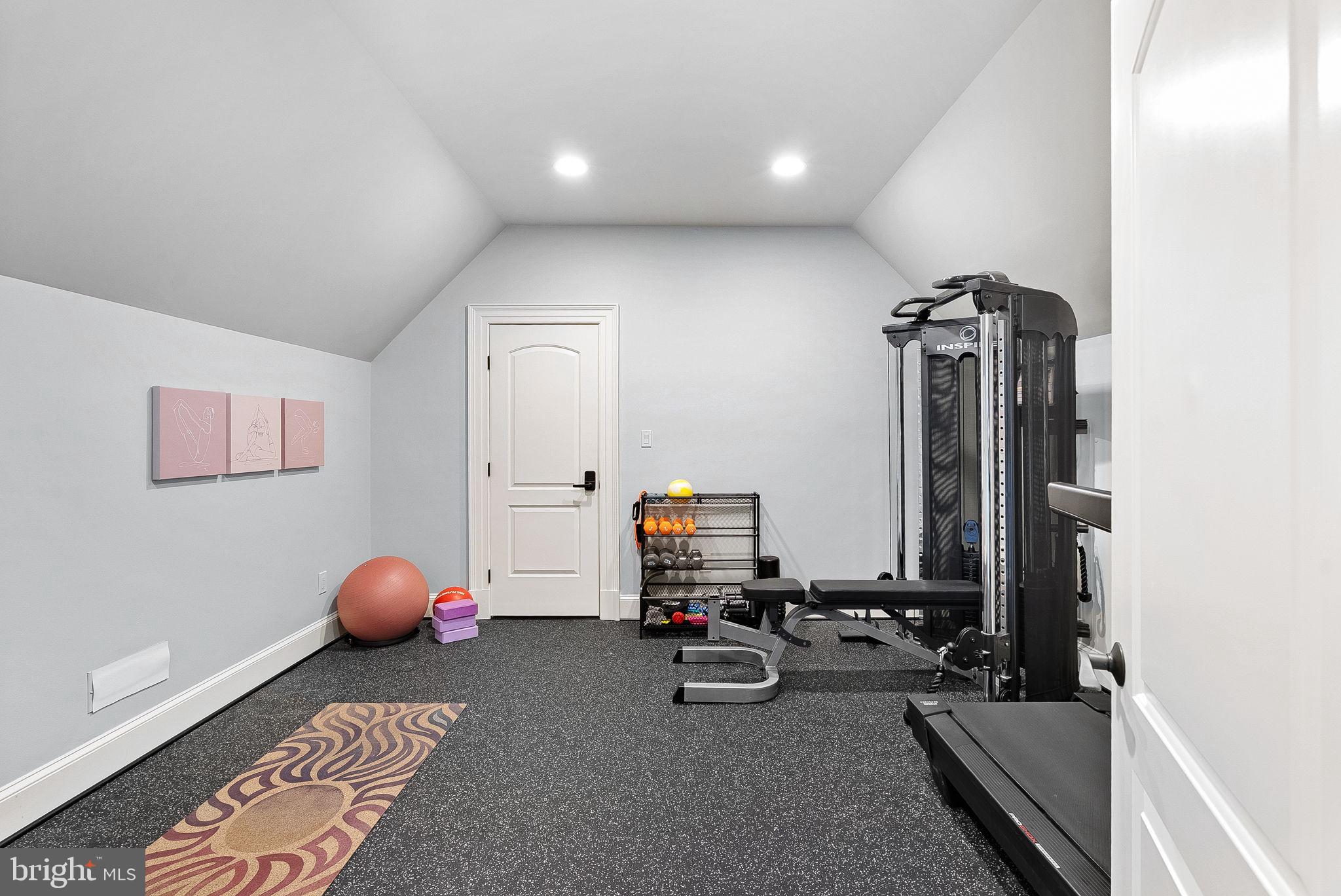 GRENATA - Residential