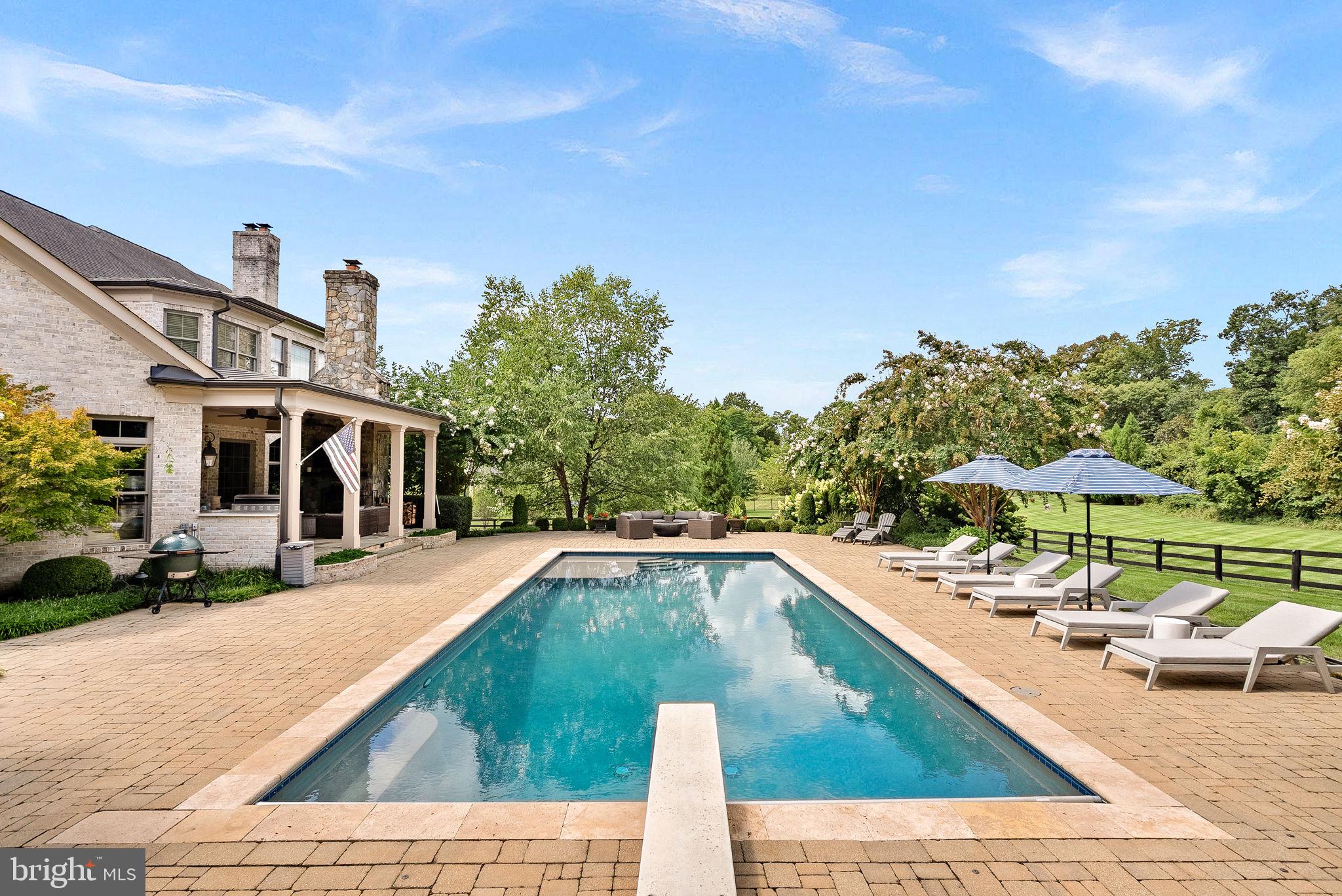 GRENATA - Residential