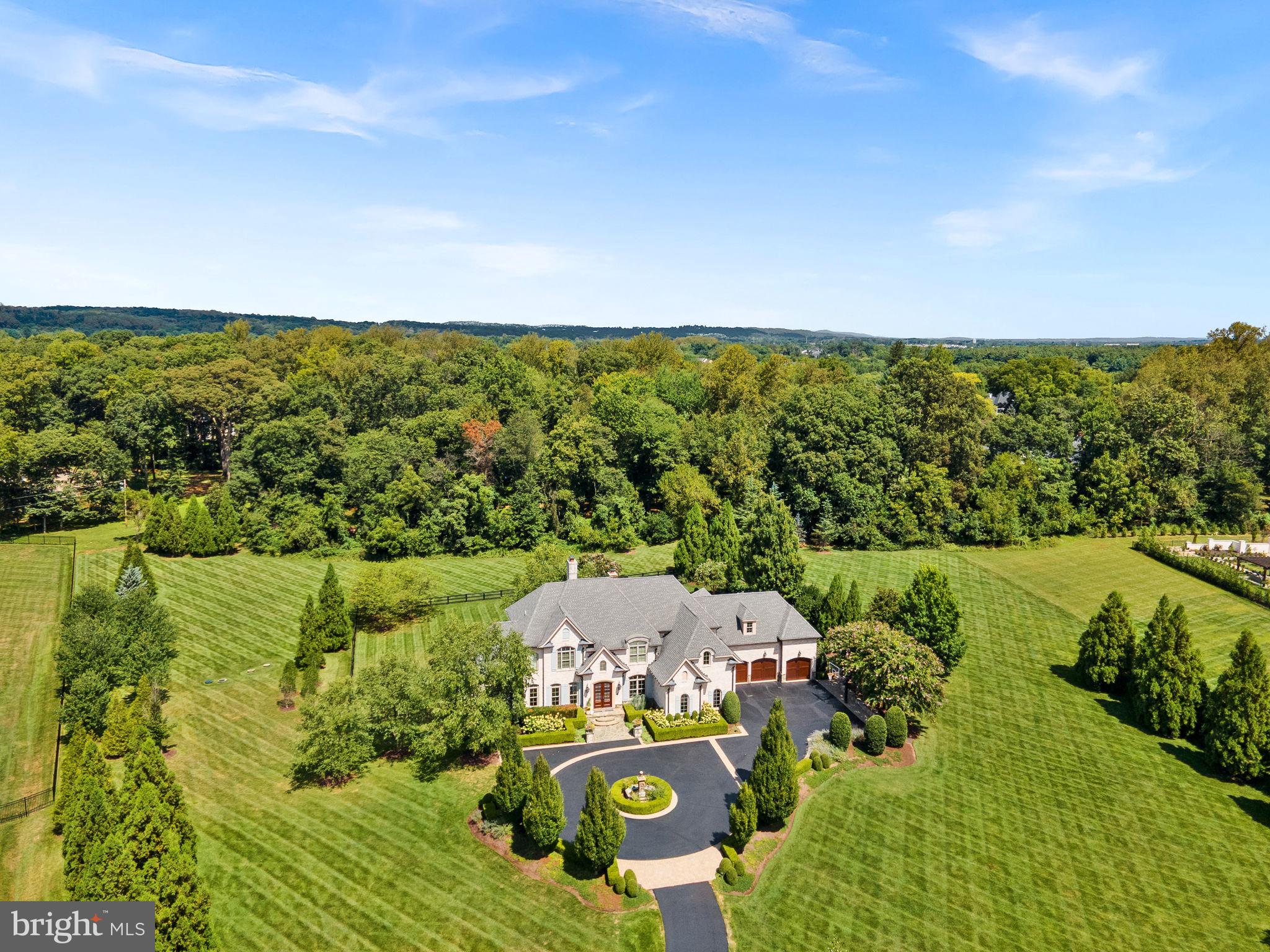 GRENATA - Residential