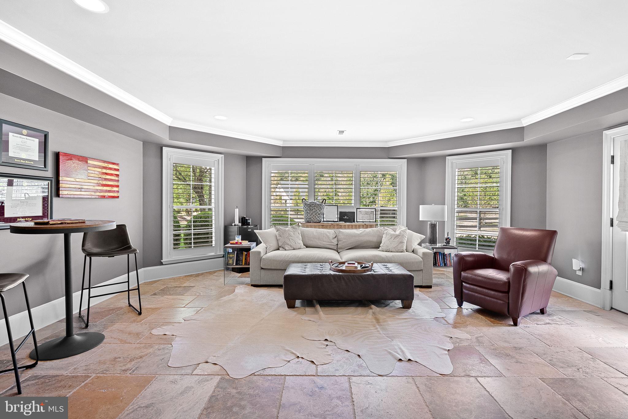 GRENATA - Residential