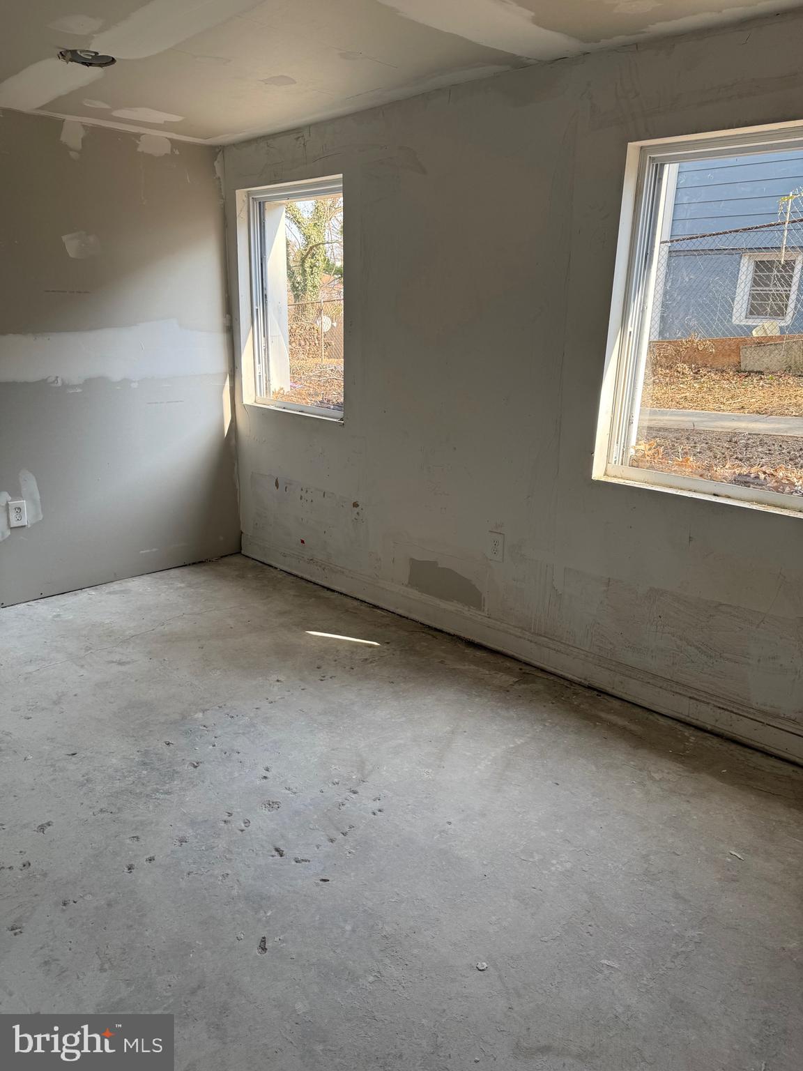 DEANWOOD PARK - Residential