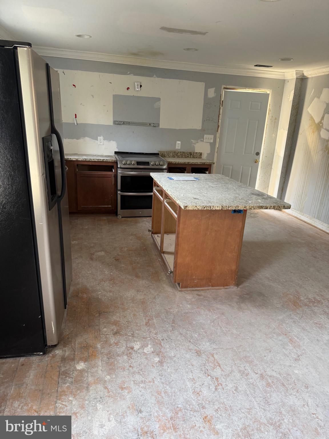 DEANWOOD PARK - Residential