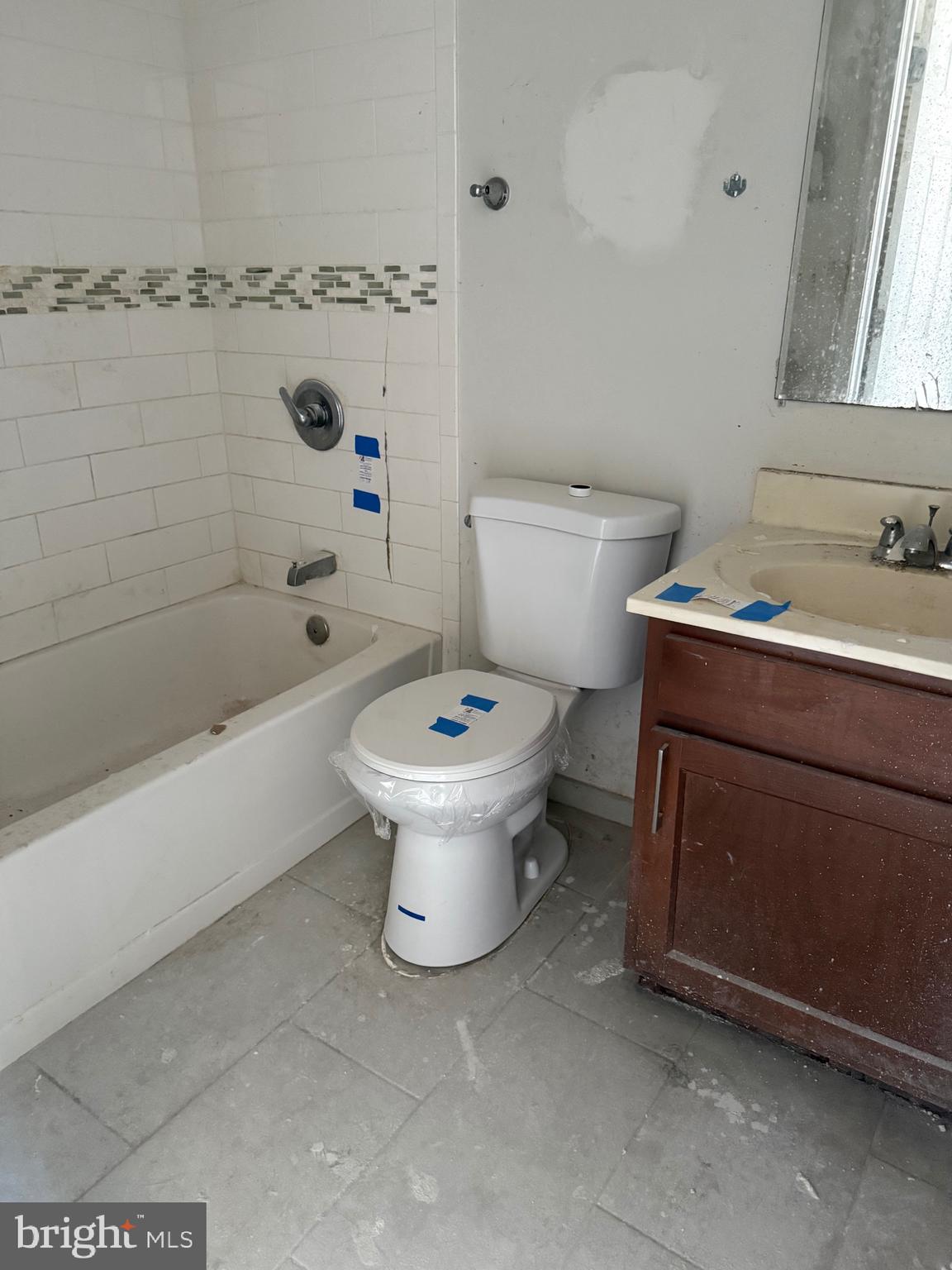 DEANWOOD PARK - Residential