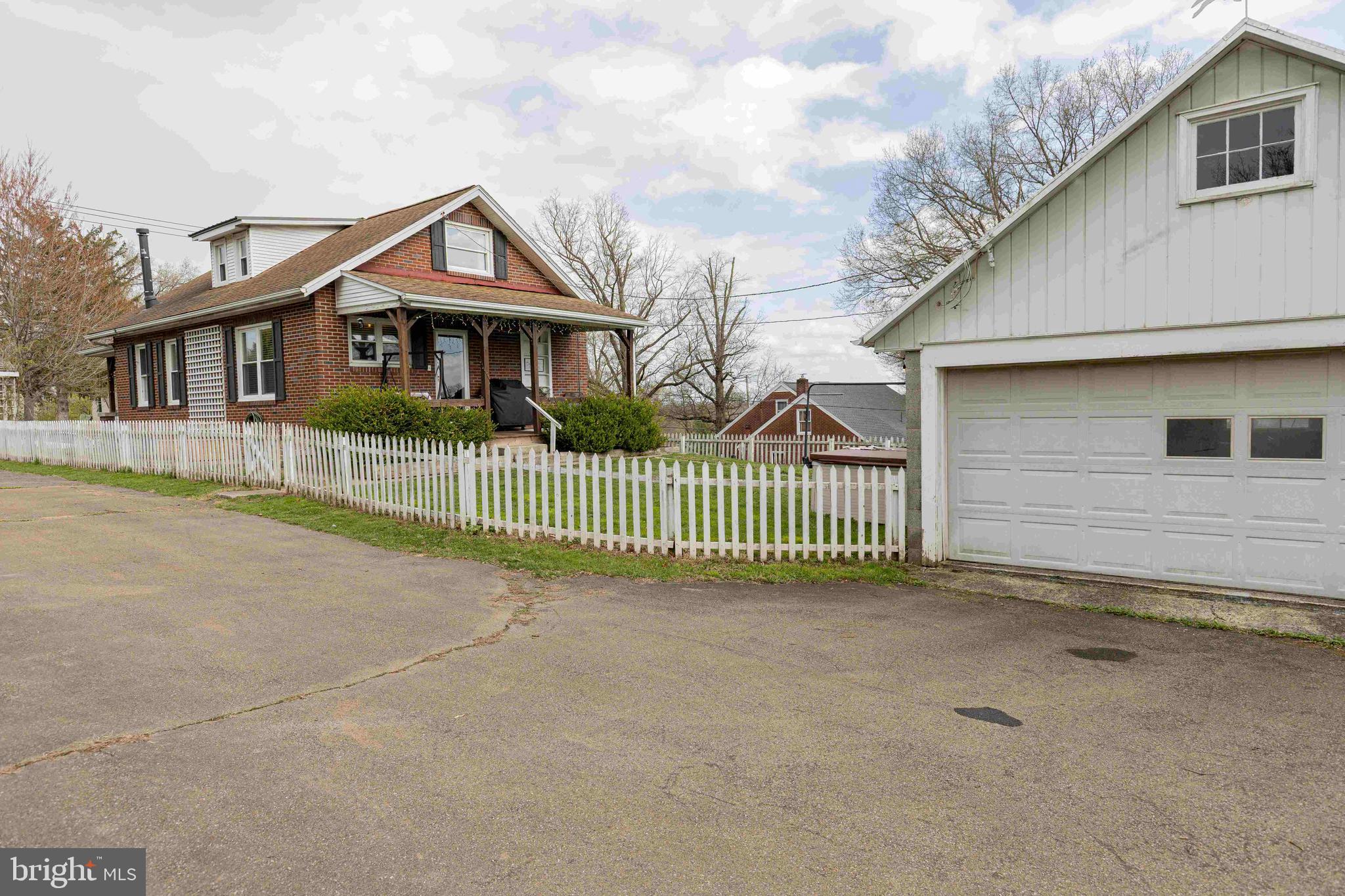 WEST COCALICO TWP - Residential