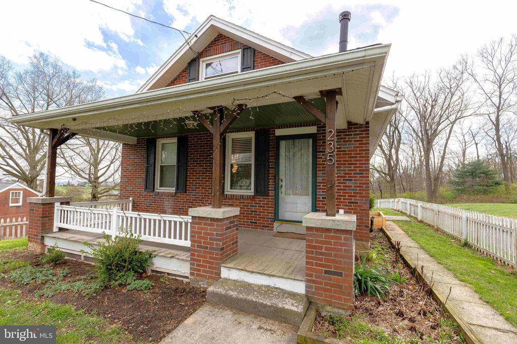 Photo of 235 N King Street, DENVER, PA 17517 (MLS # PALA2087824)