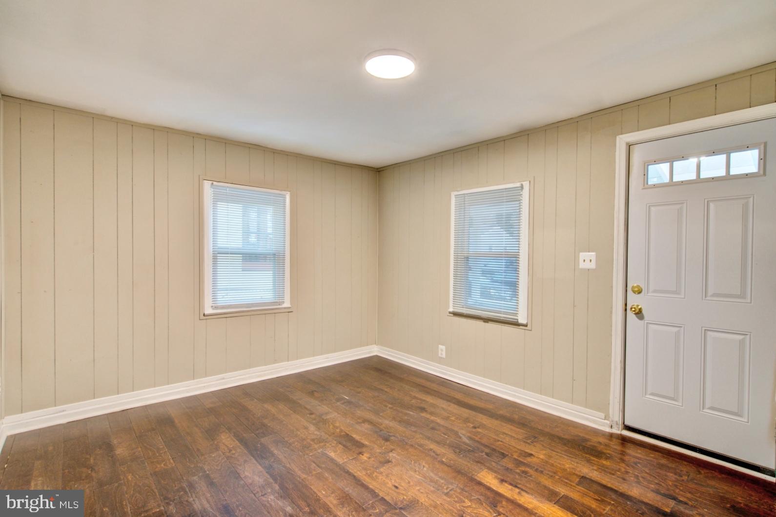 GREATER CAPITOL HEIGHTS - Residential