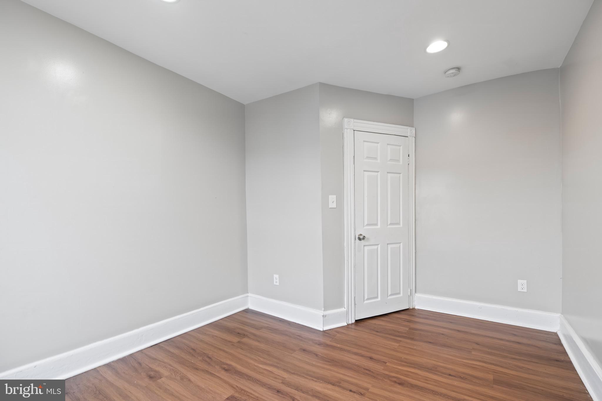 CURTIS BAY - Residential Income