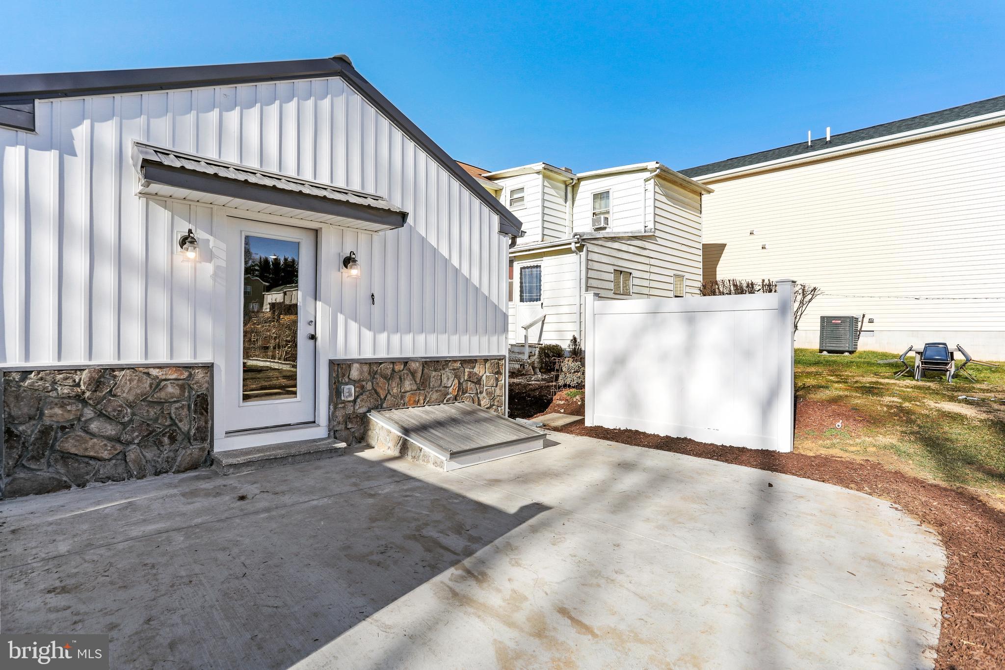 CHARLES TOWN CORPORATION - Residential