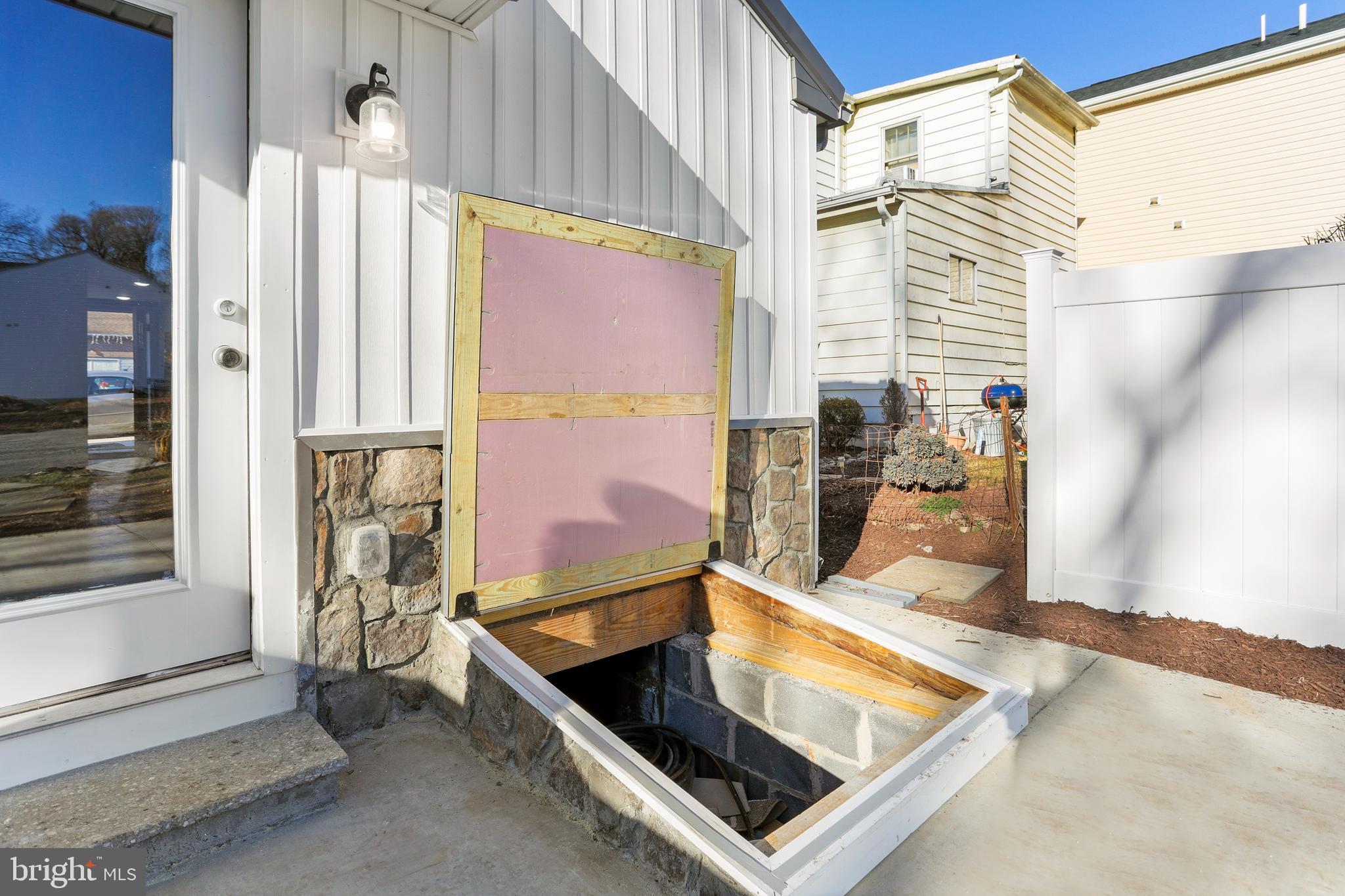 CHARLES TOWN CORPORATION - Residential