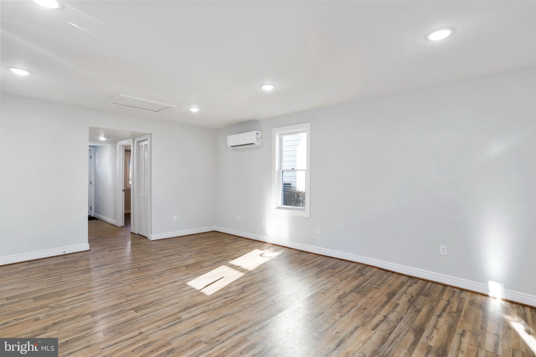 CHARLES TOWN CORPORATION - Residential