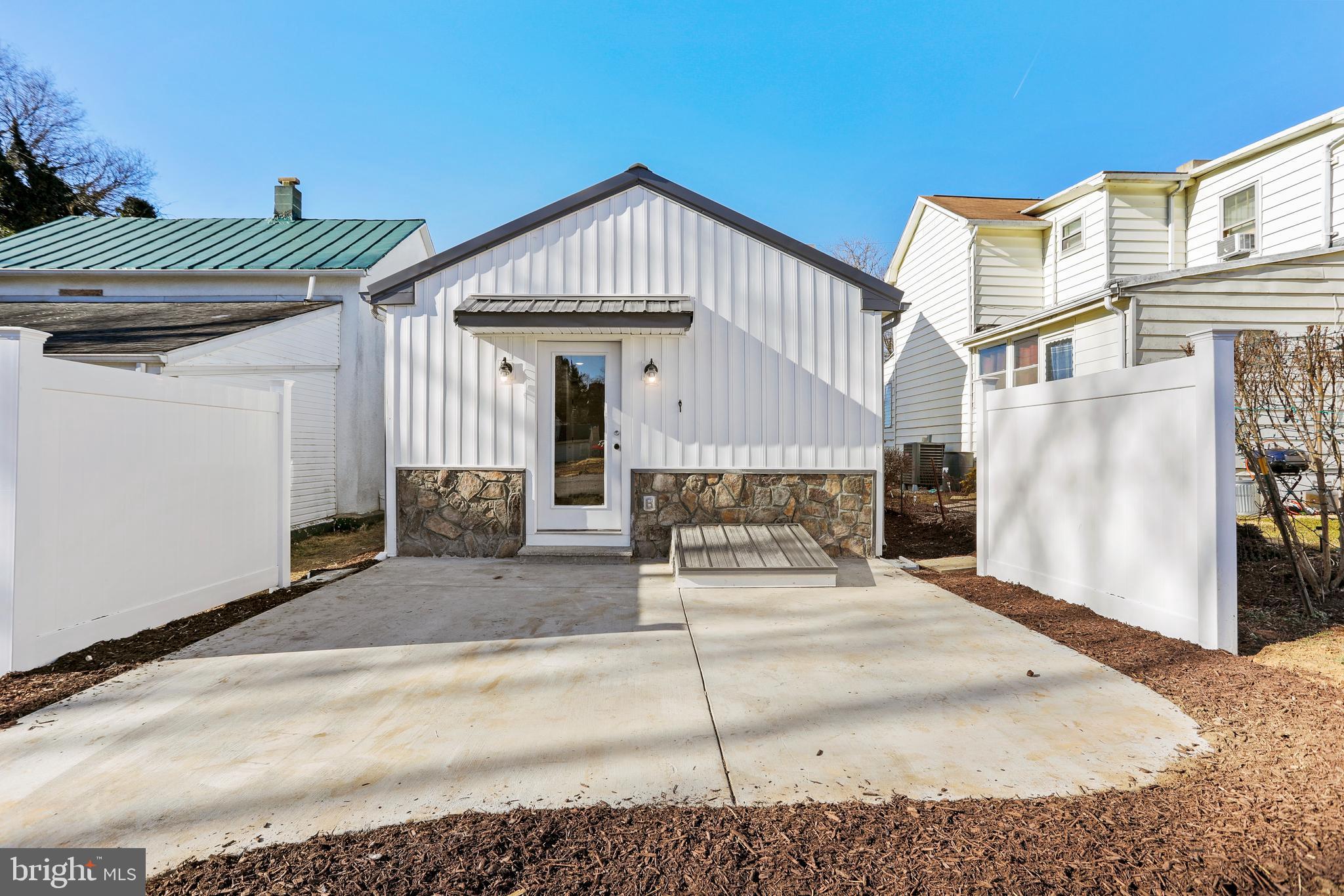 CHARLES TOWN CORPORATION - Residential