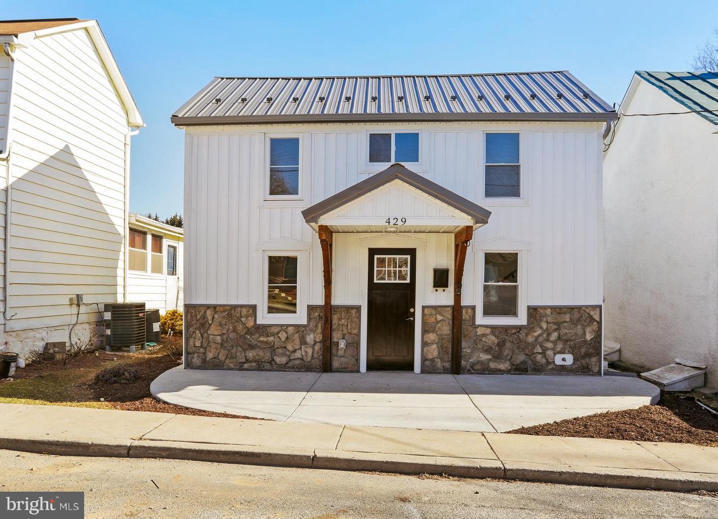 CHARLES TOWN CORPORATION - Residential