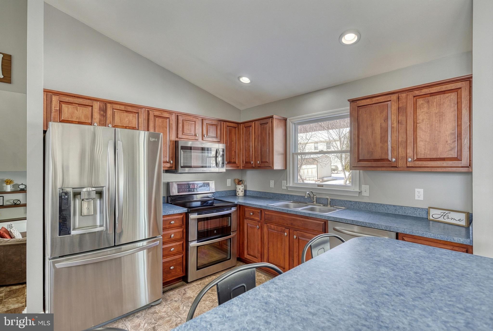 FAIRVIEW - Residential