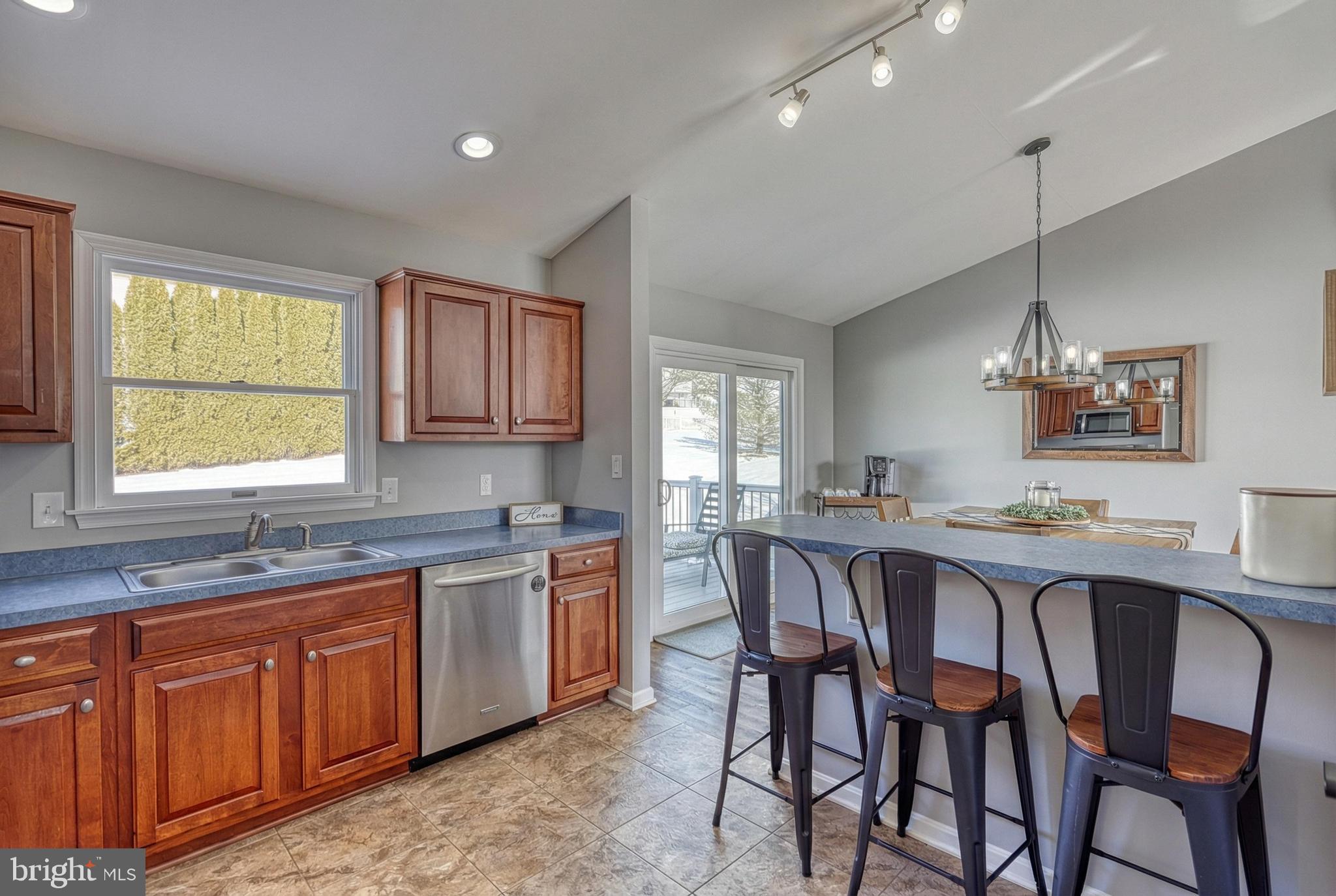 FAIRVIEW - Residential