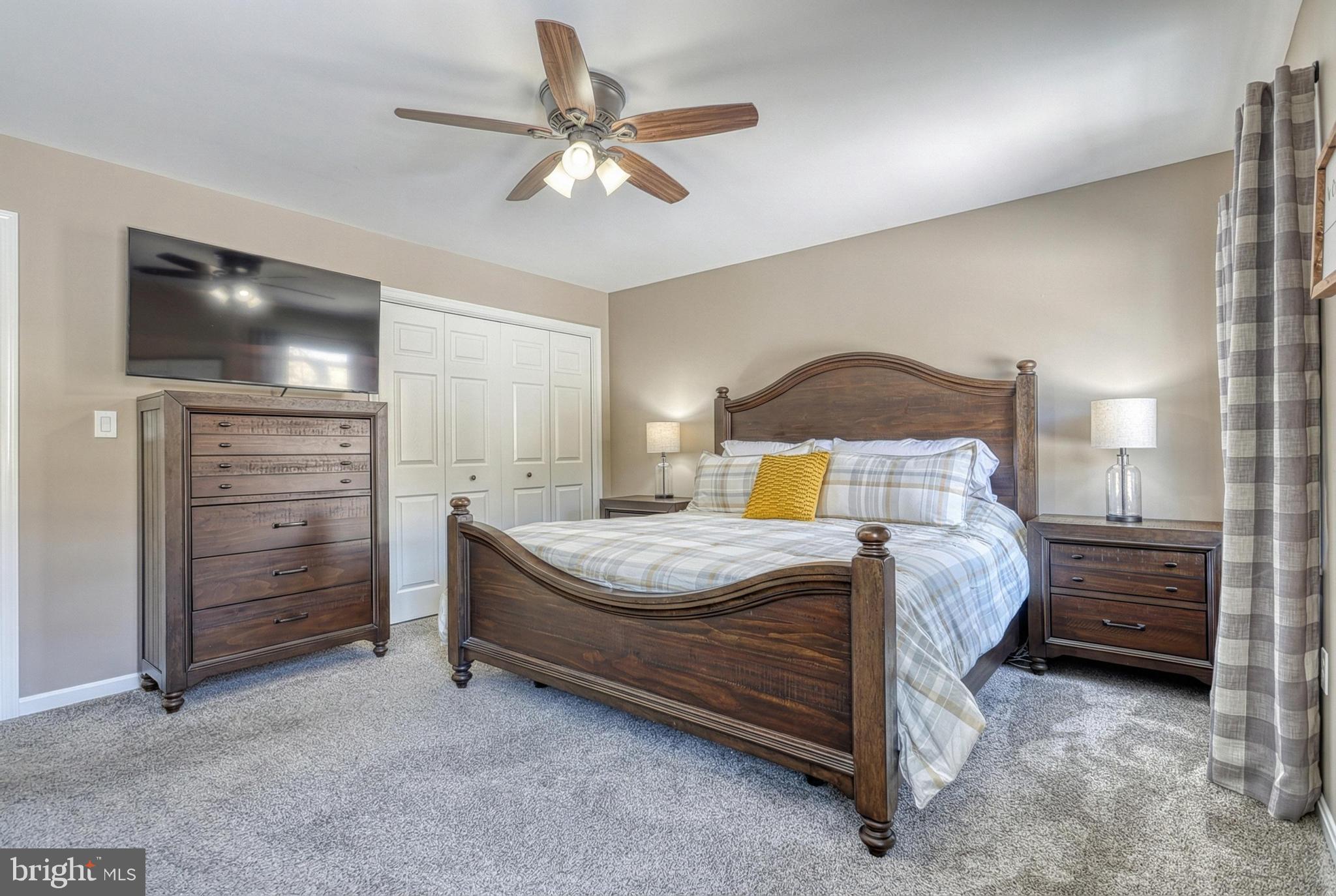 FAIRVIEW - Residential