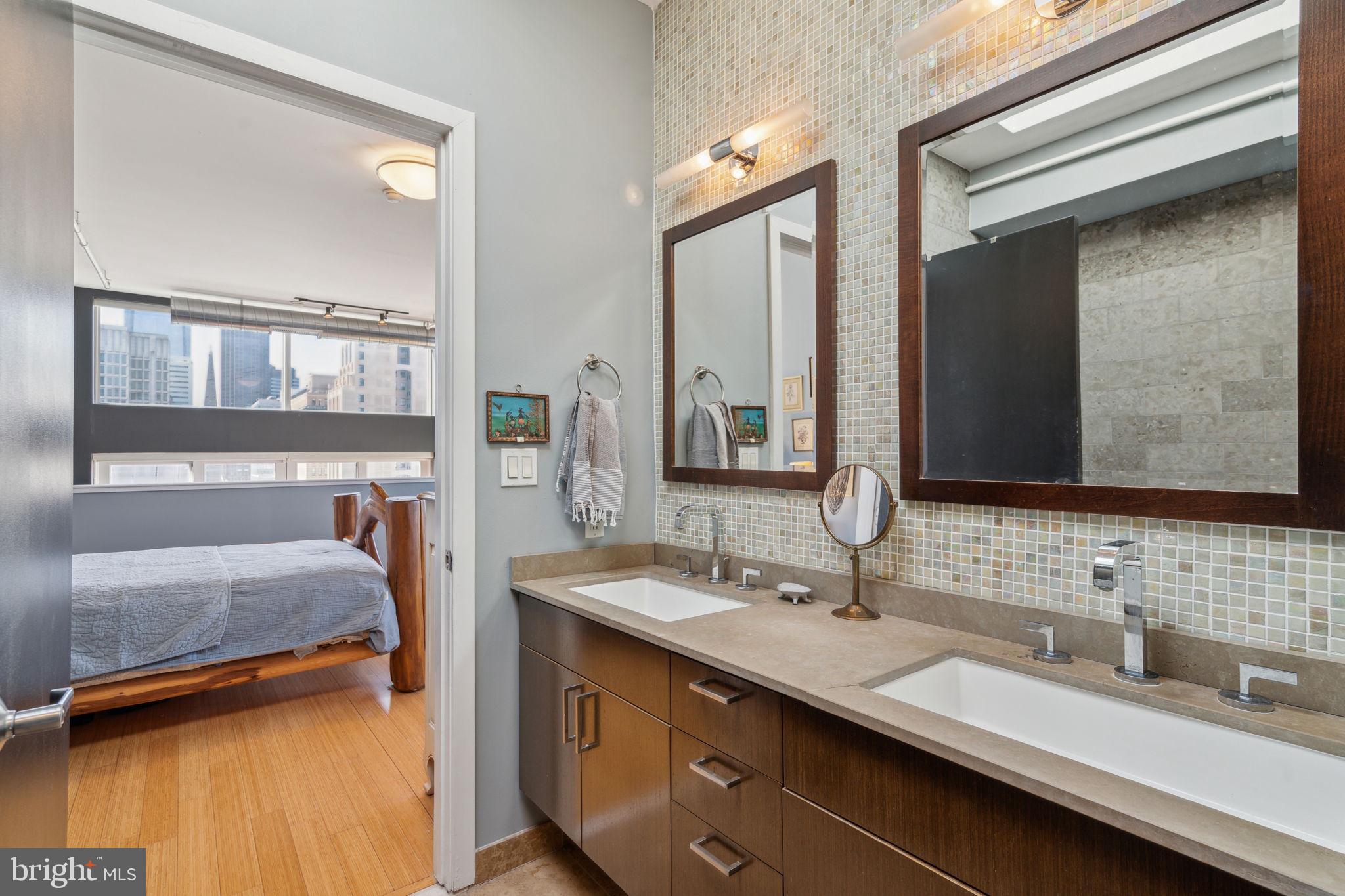 CENTER CITY - Residential