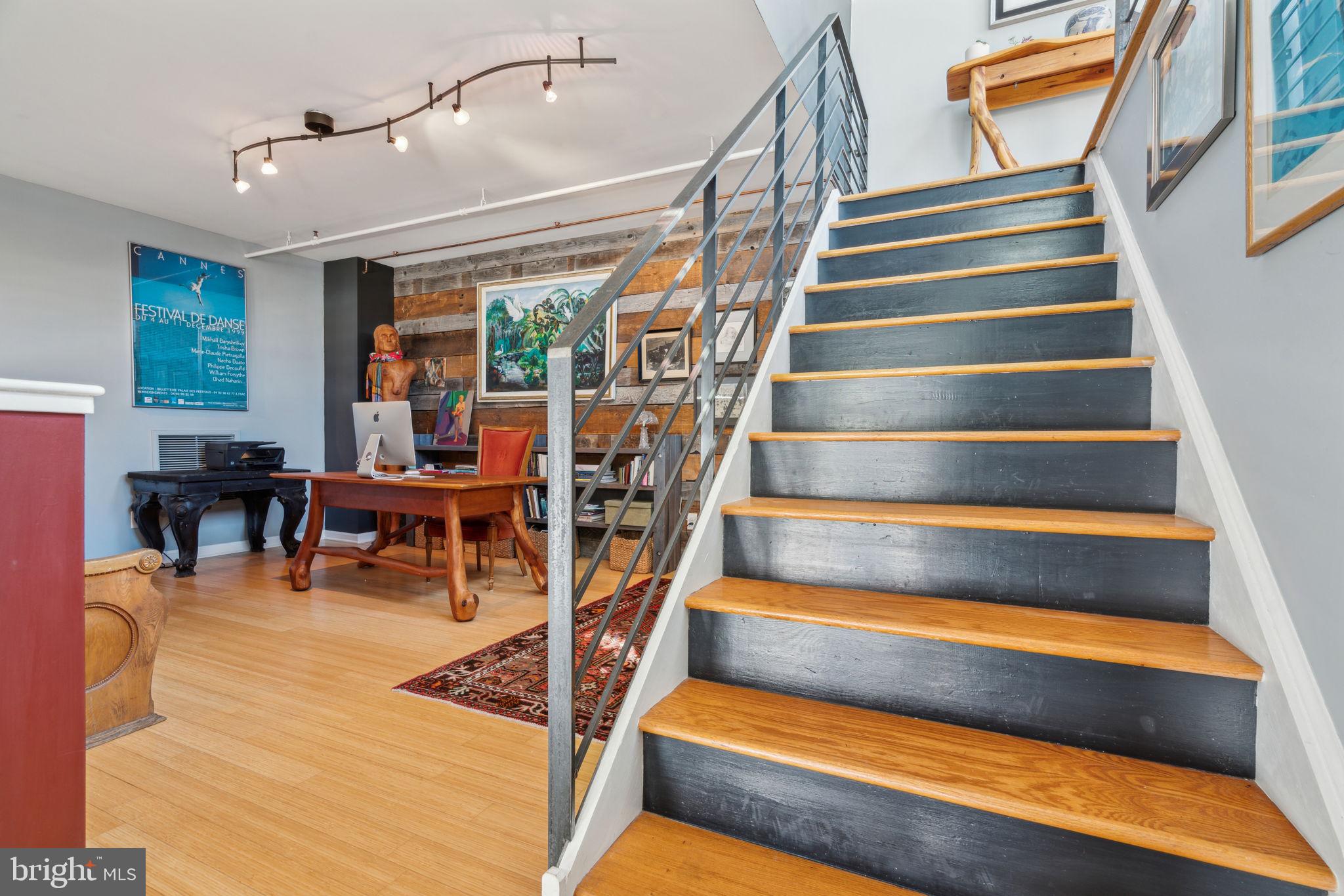 CENTER CITY - Residential