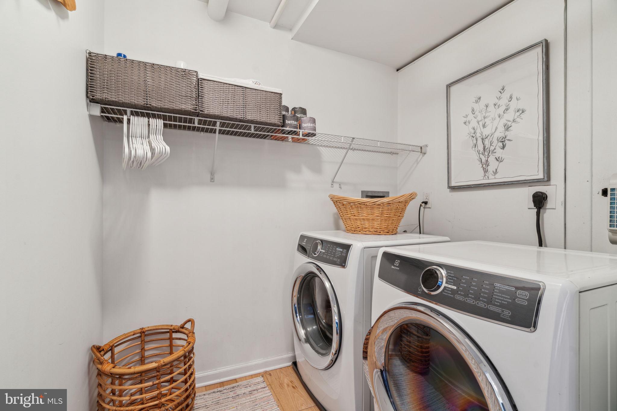 CENTER CITY - Residential