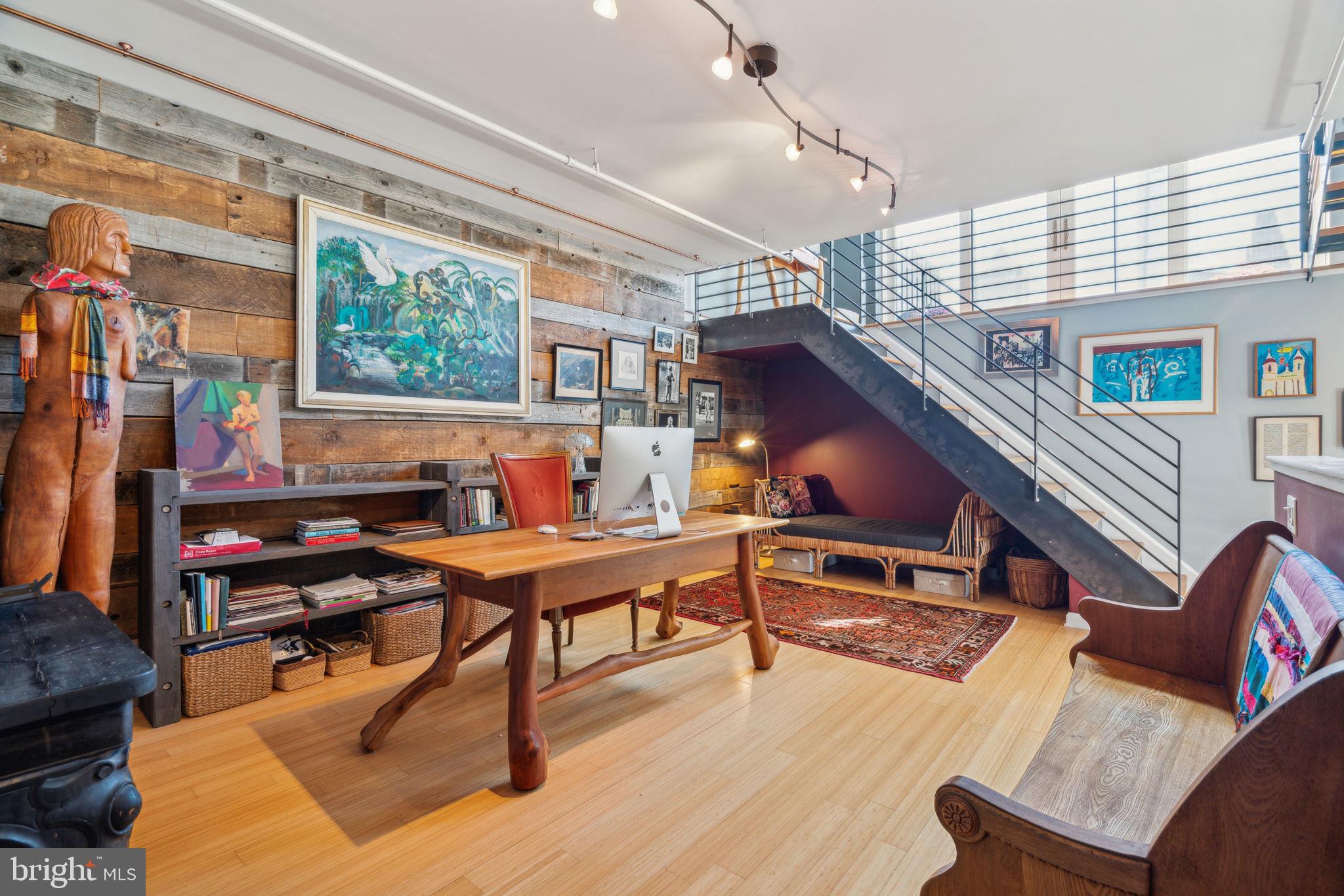 CENTER CITY - Residential