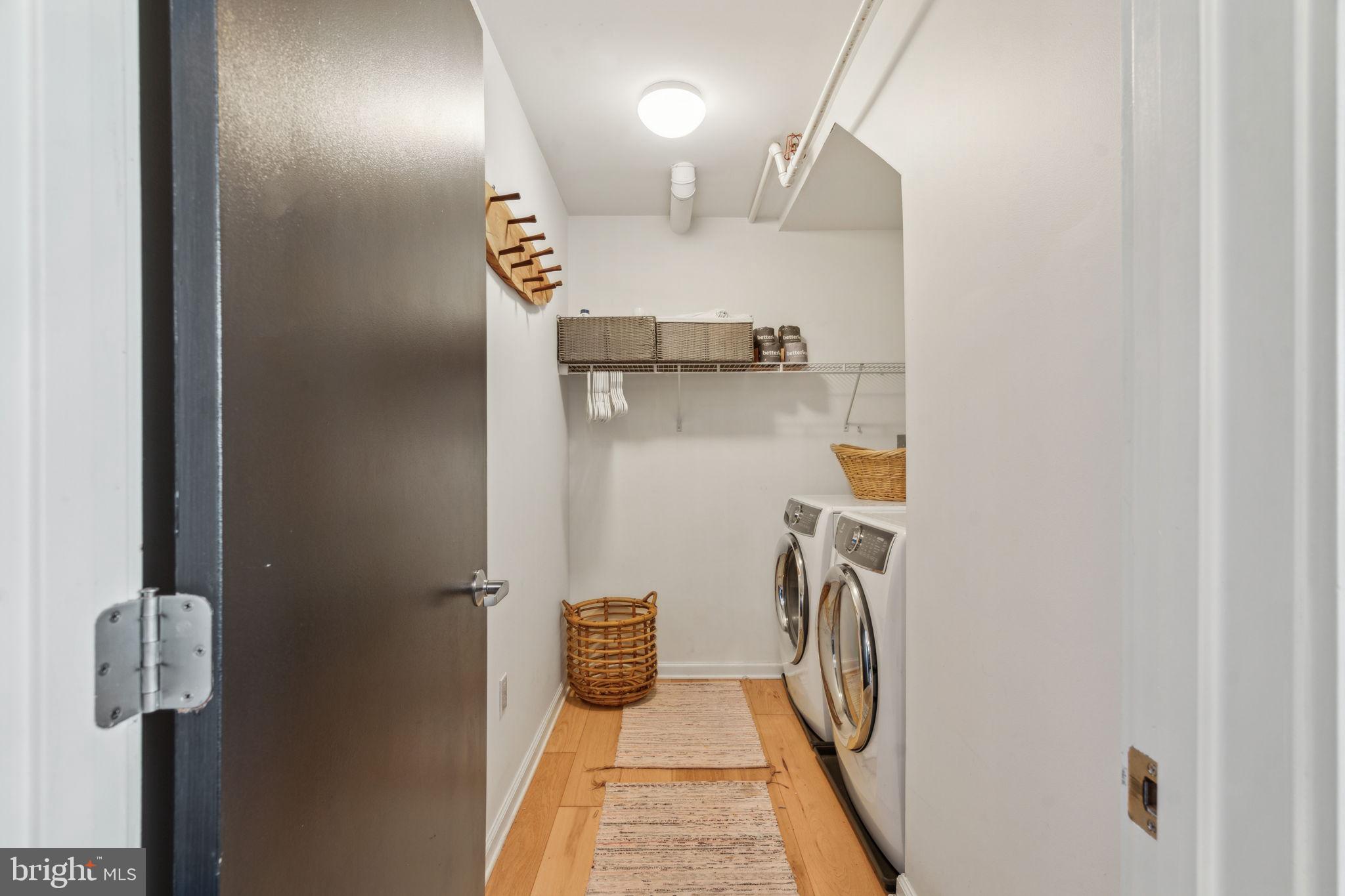 CENTER CITY - Residential