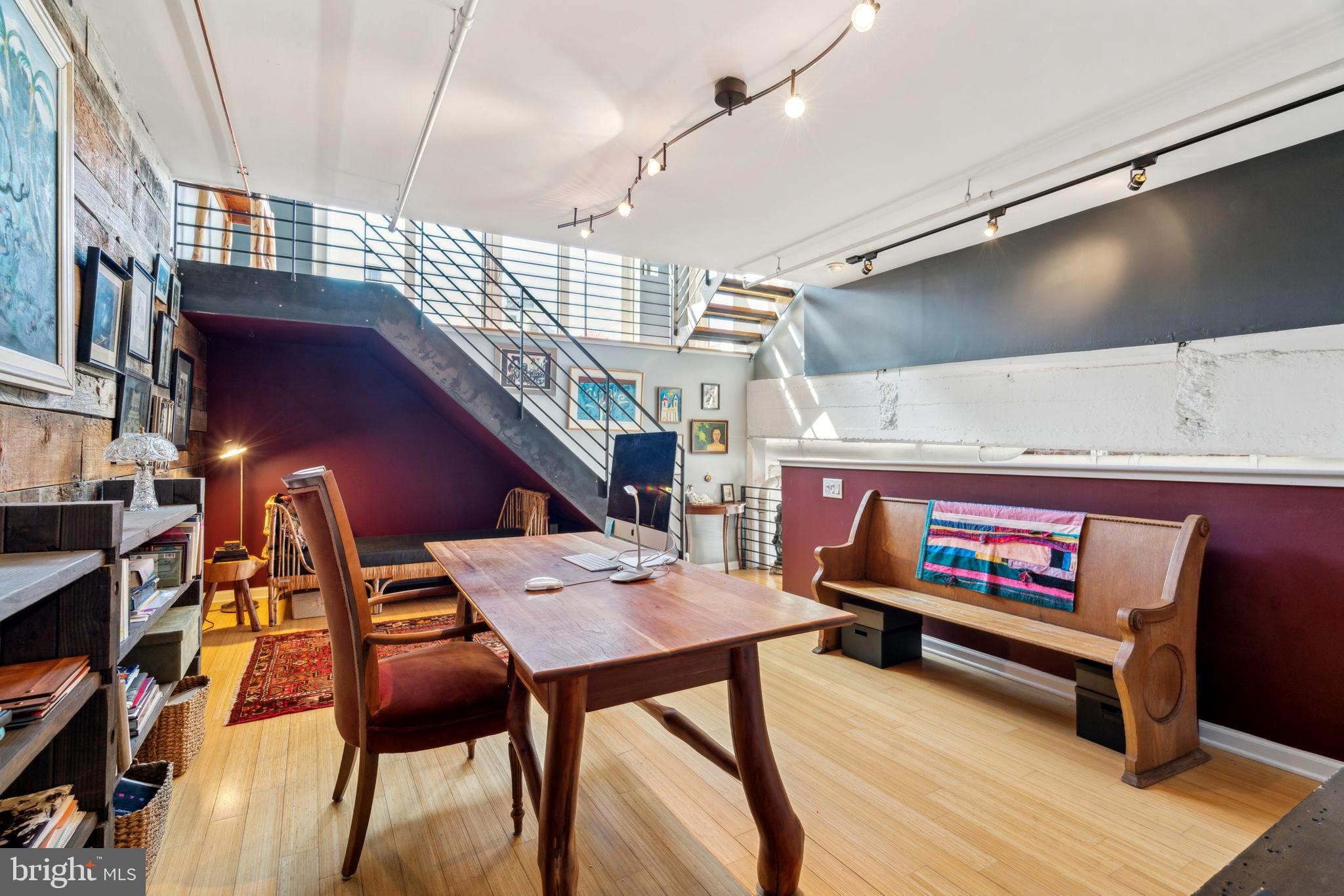 CENTER CITY - Residential