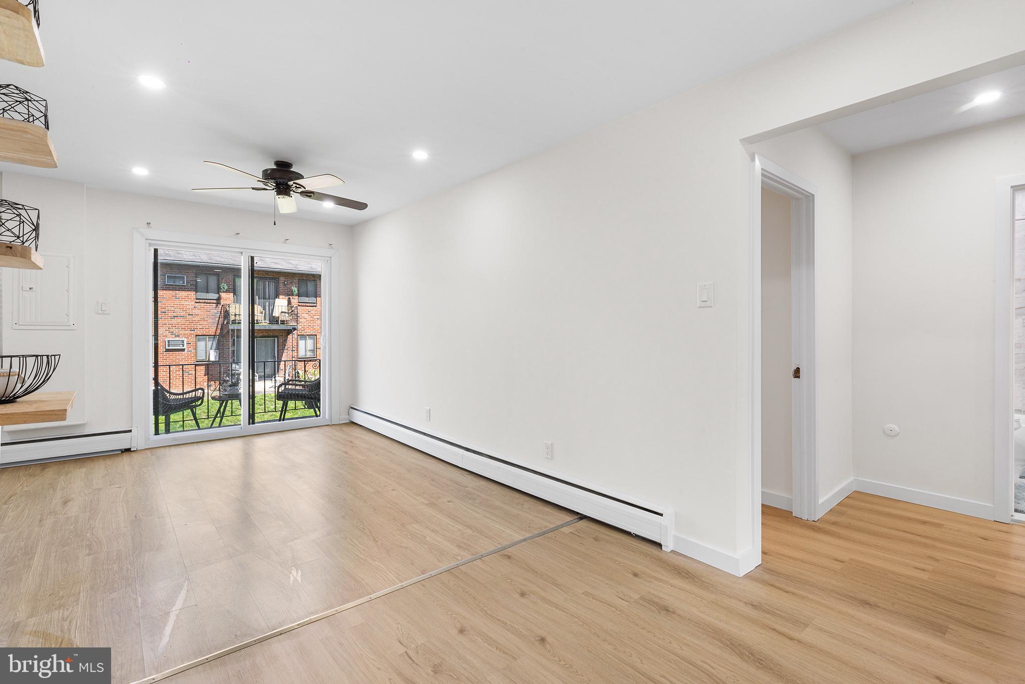 LAWRENCE PARK - Residential