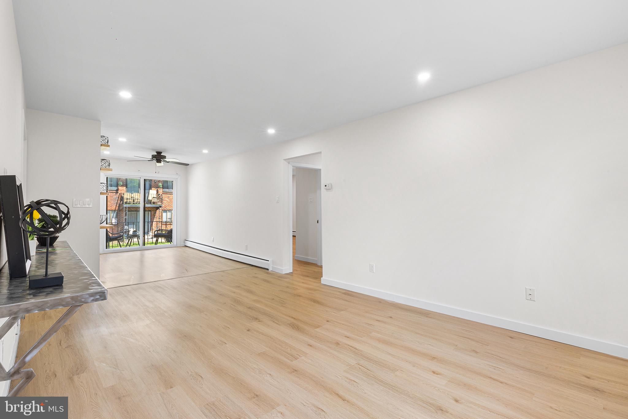 LAWRENCE PARK - Residential