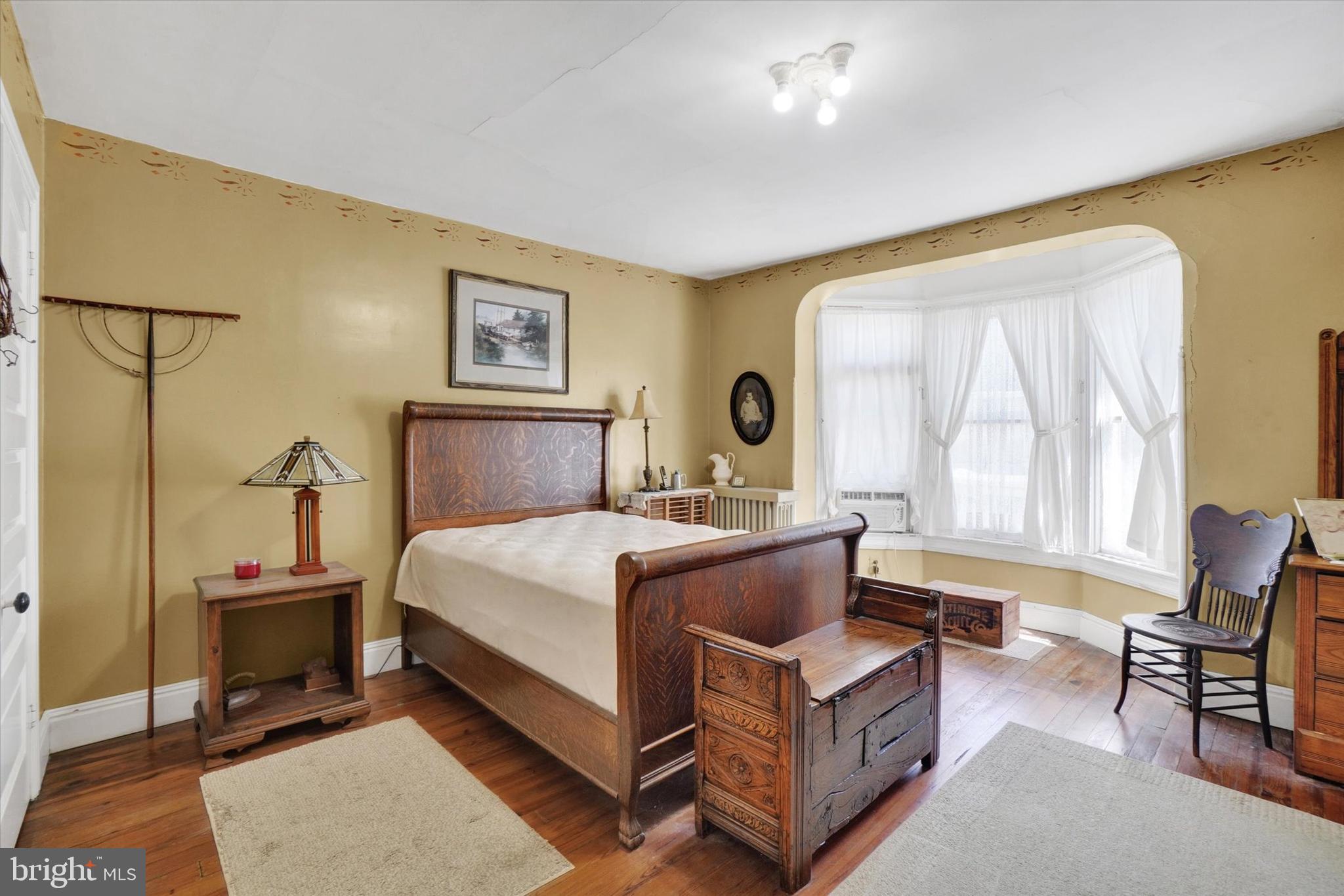 EAST YORK - Residential