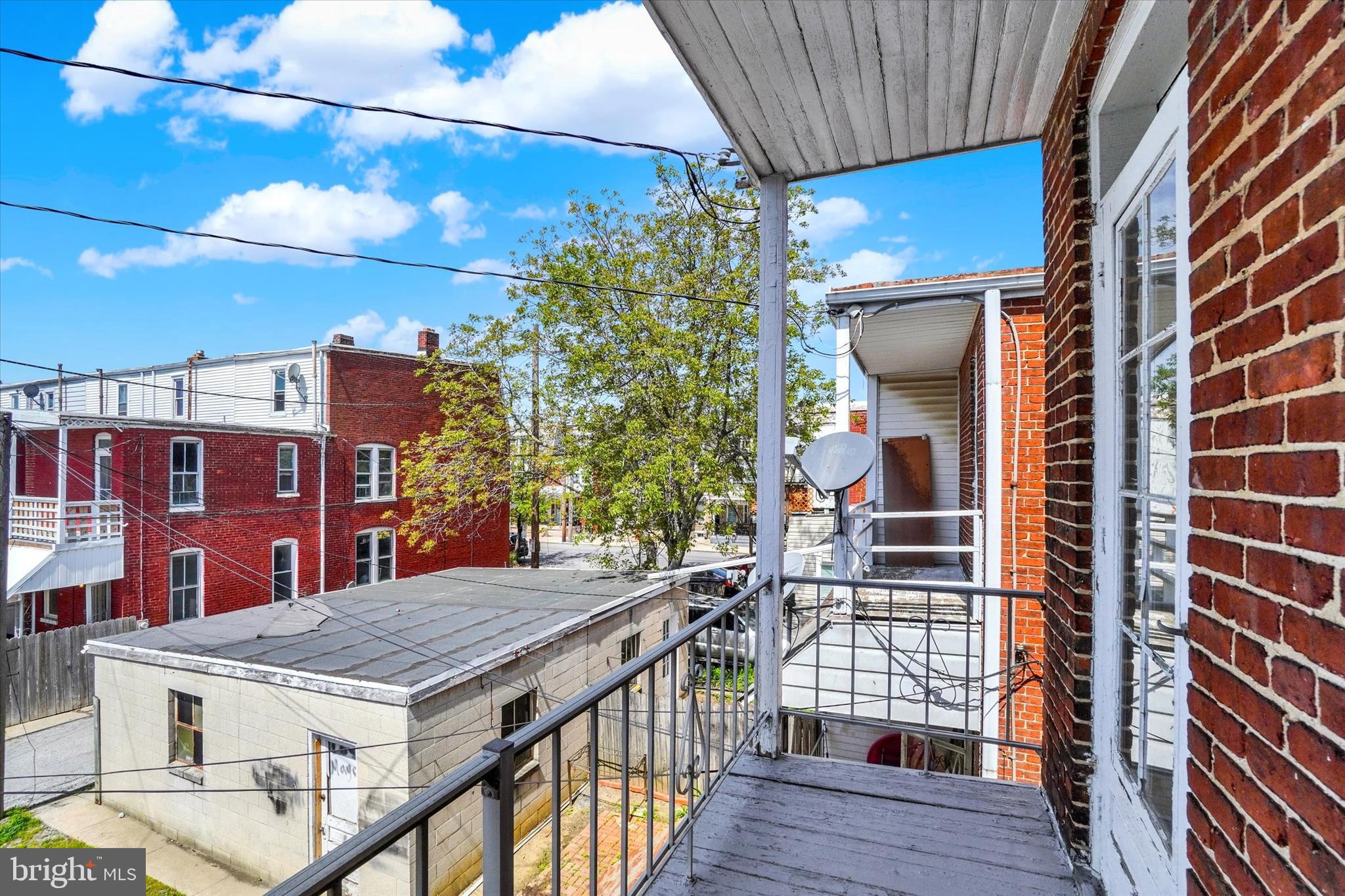 EAST YORK - Residential