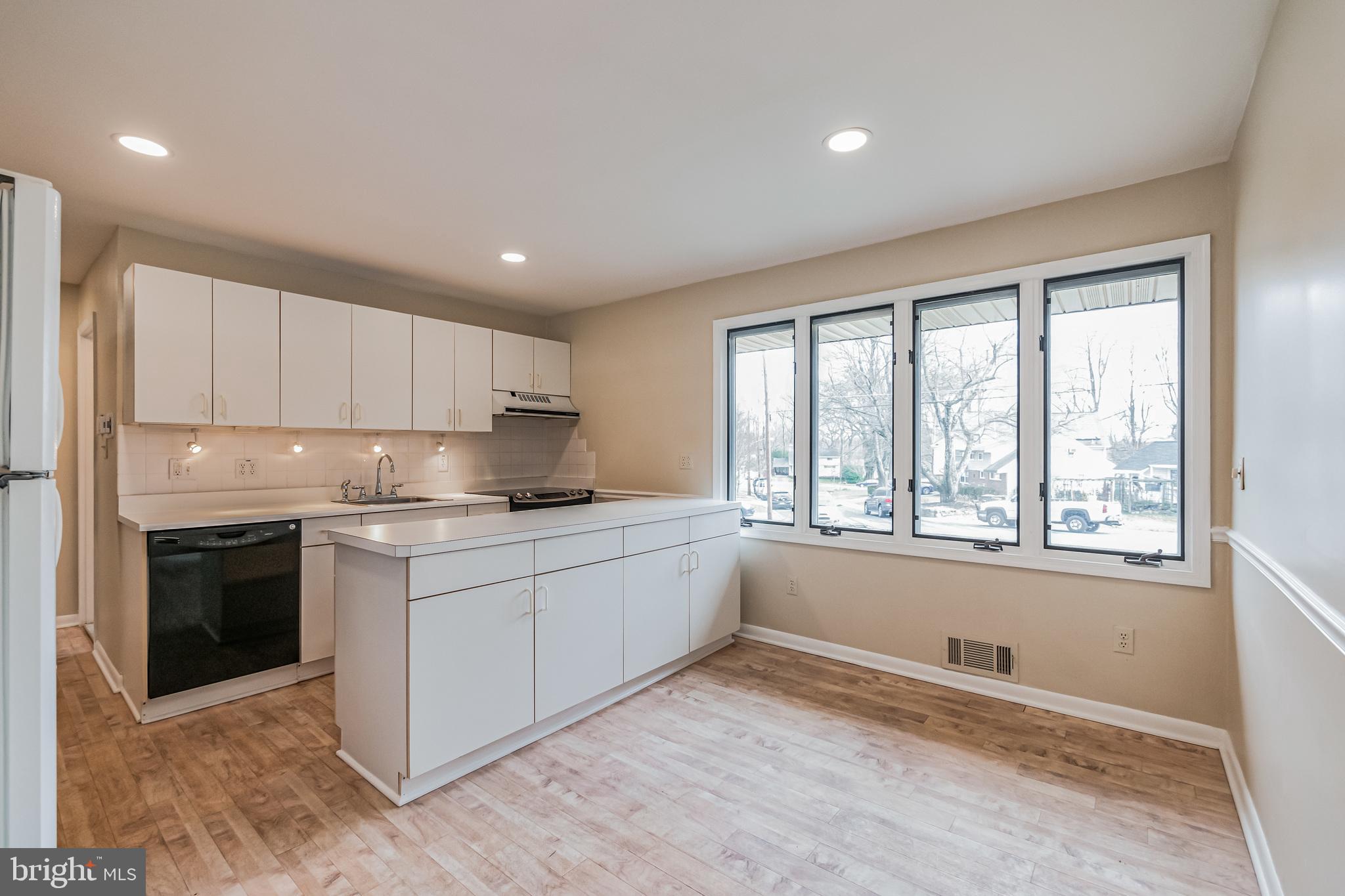 TWINBROOK FOREST - Residential