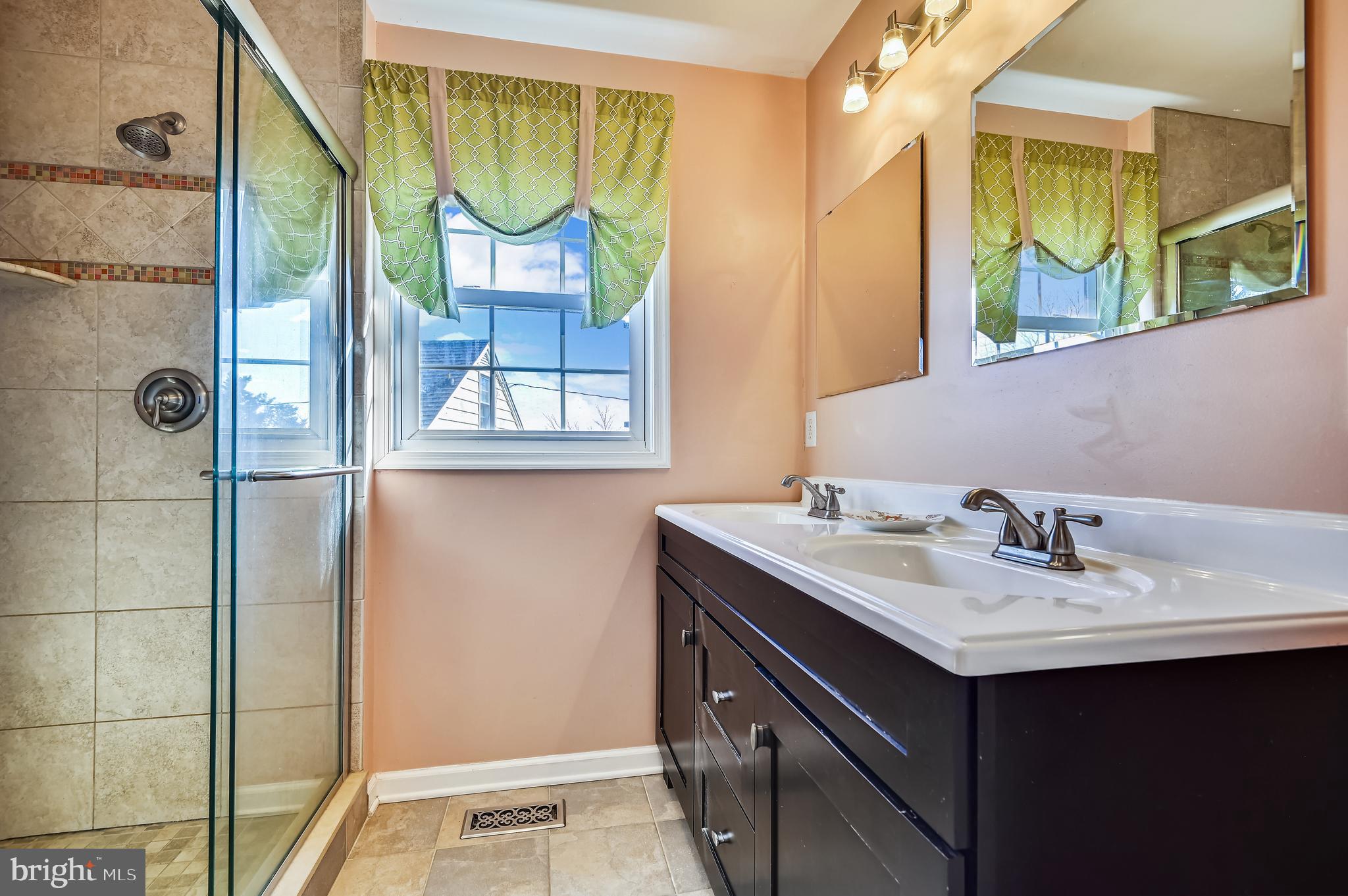 IDLEWYLDE - Residential