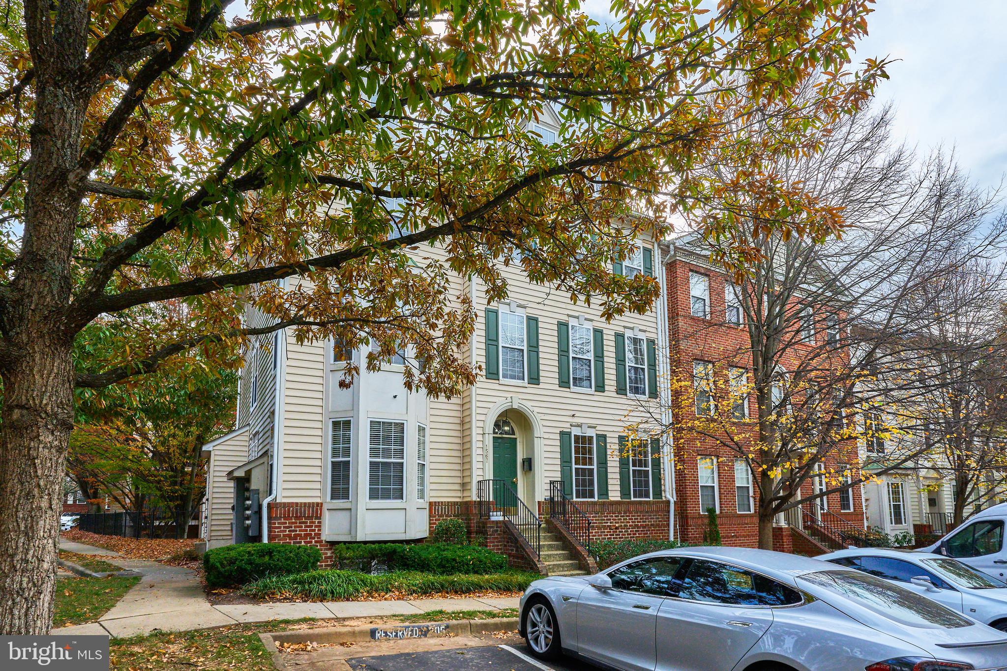 WESTWOOD VILLAGE - Residential